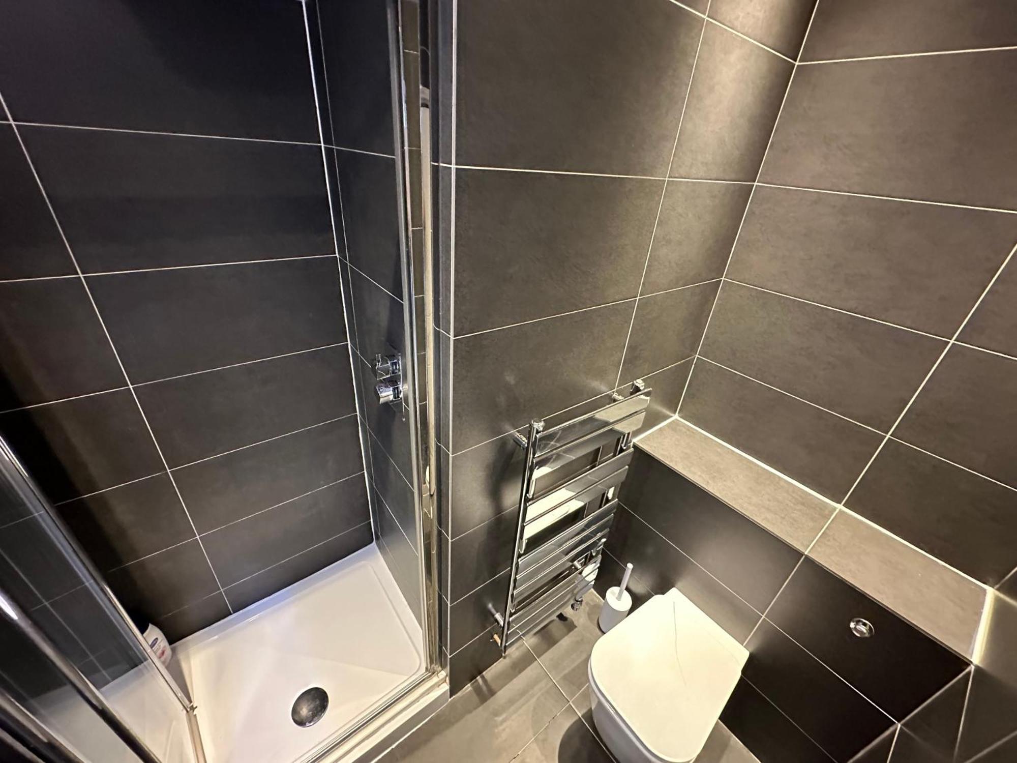 House Willesden Apartment