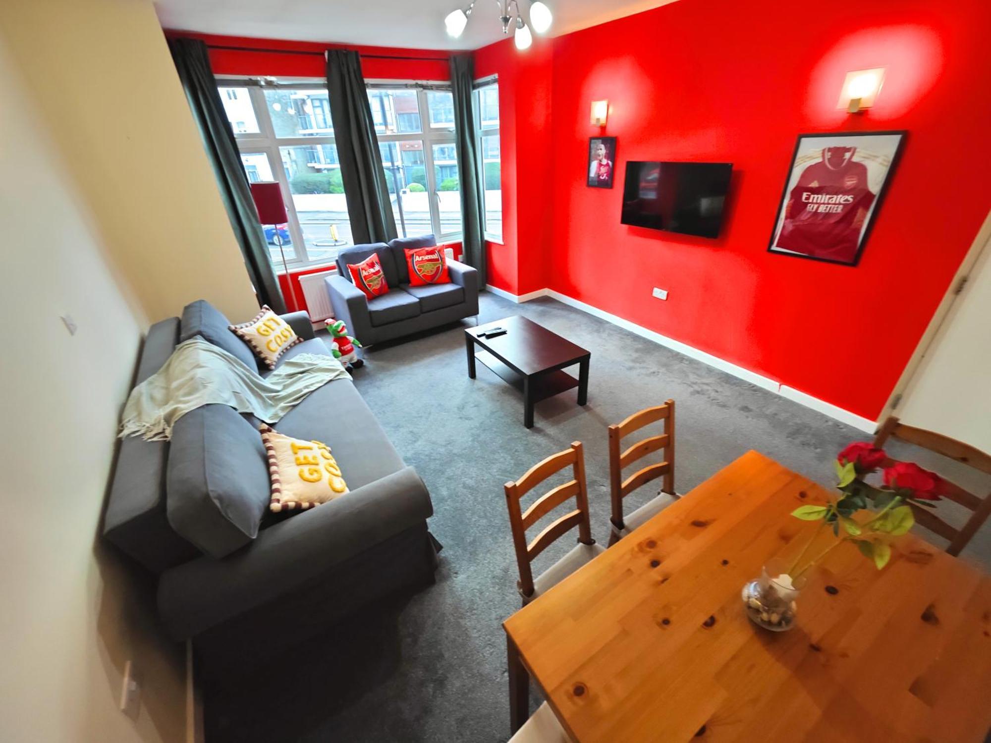 Bright And Spacious 2-bedroom Flat Near Emirates Stadium Apartamento Londres