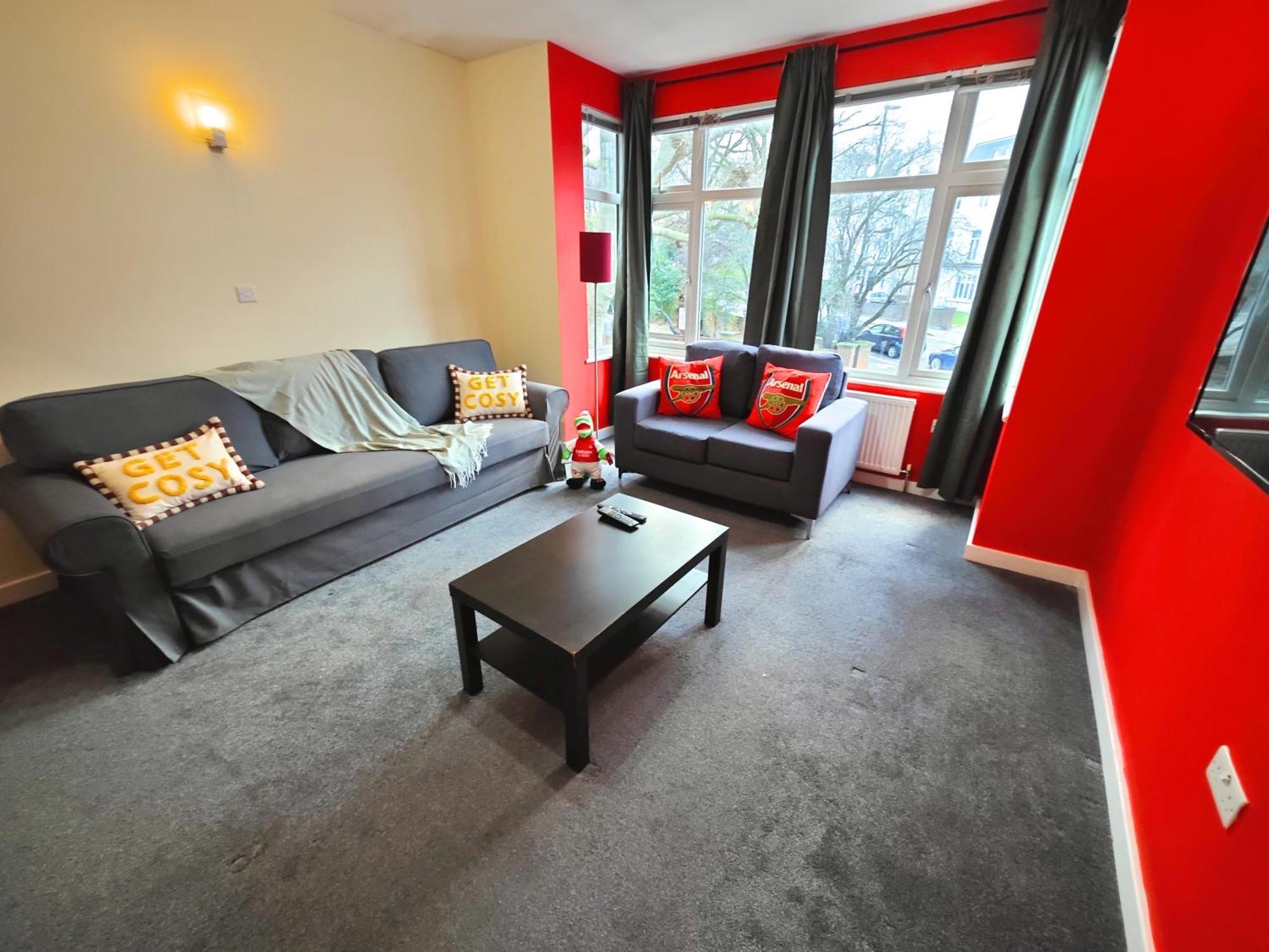 Bright And Spacious 2-bedroom Flat Near Emirates Stadium Apartamento *