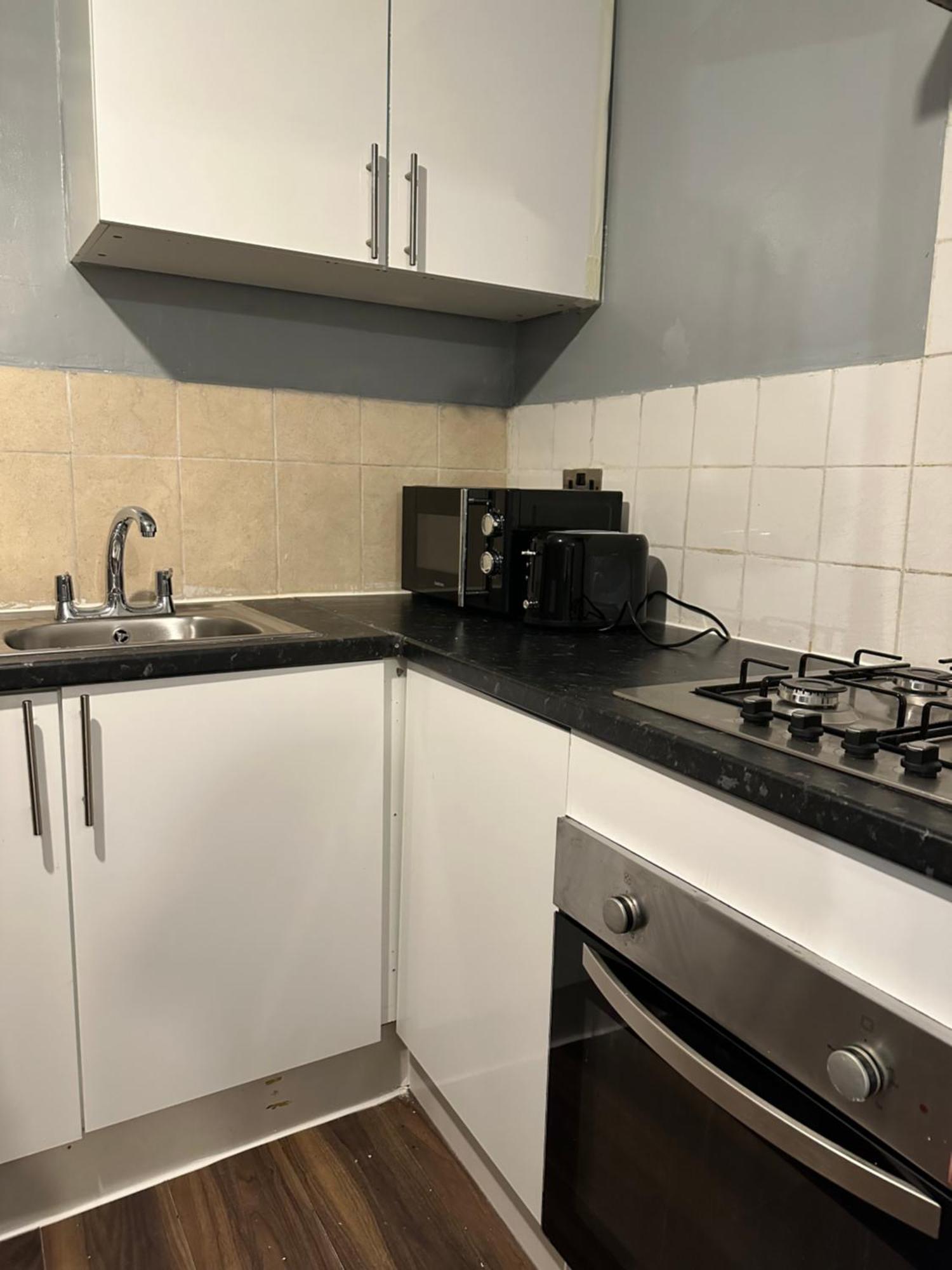 Apartment Charming 1 Bedroom Flat With Living In Kings Cross, St Pancras No Lift *
