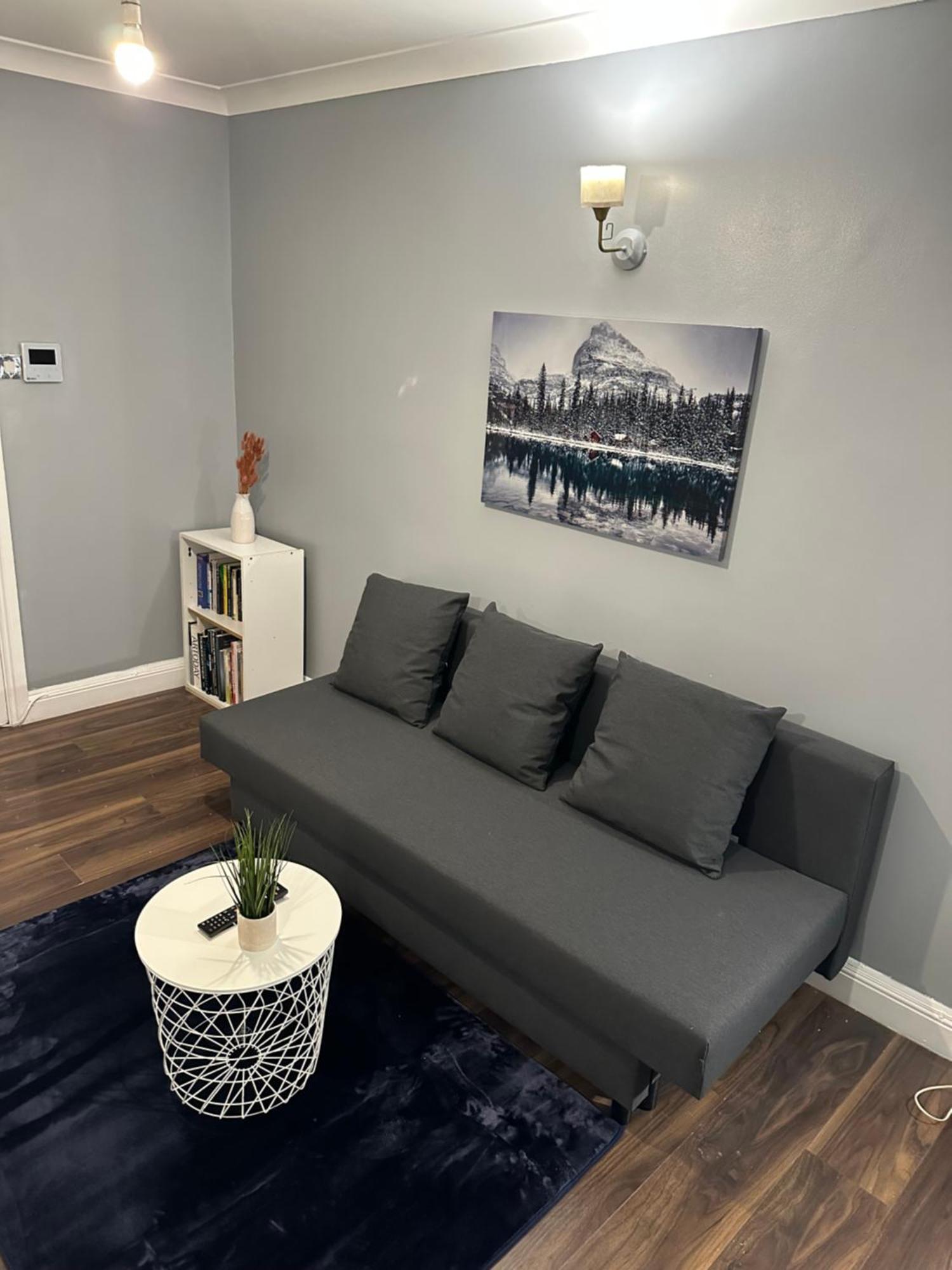 Apartment Charming 1 Bedroom Flat With Living In Kings Cross, St Pancras No Lift *