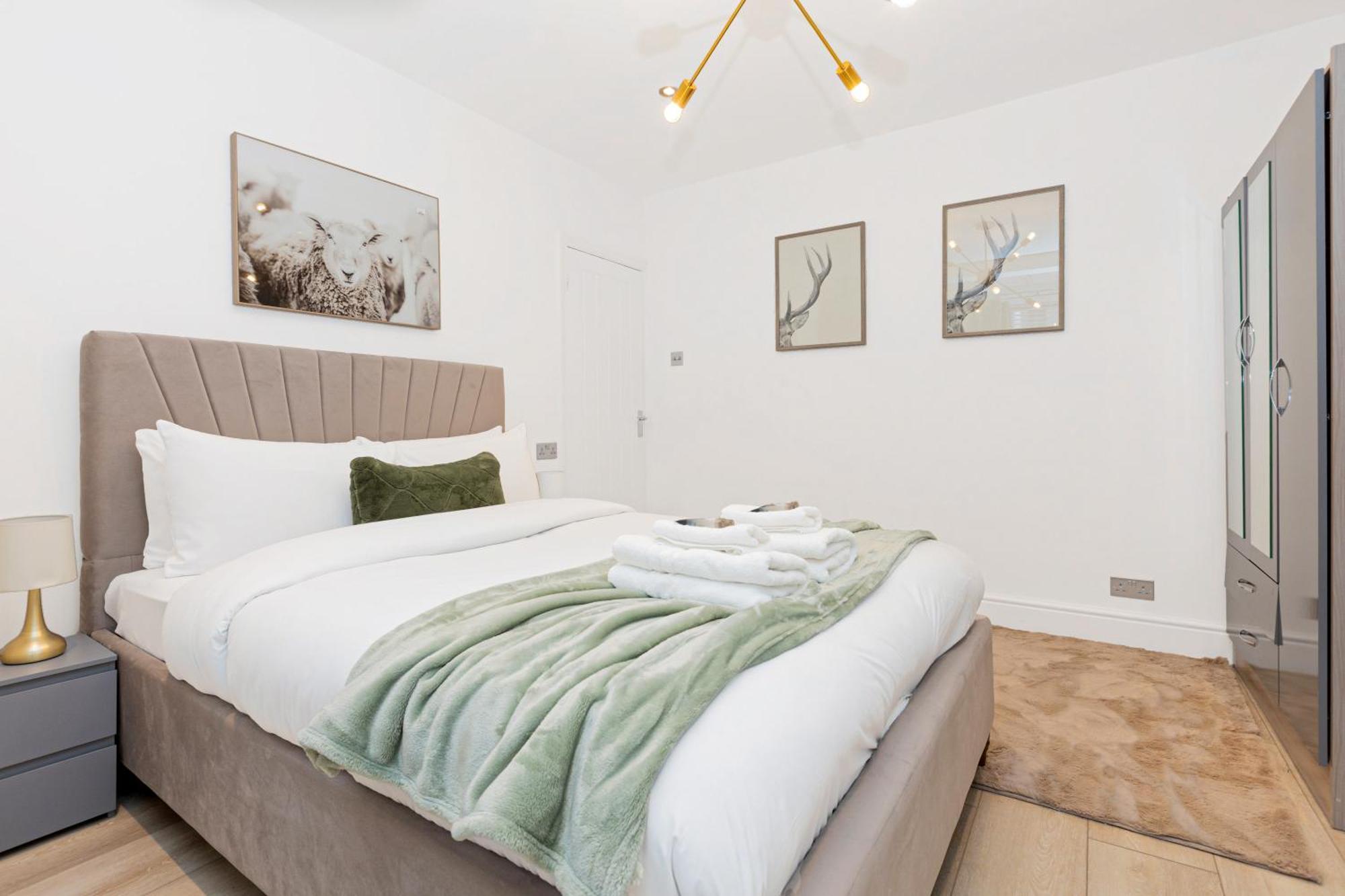 Classy 2br Btw Wimbledon & Streatham, 10 Min Tube Leilighet