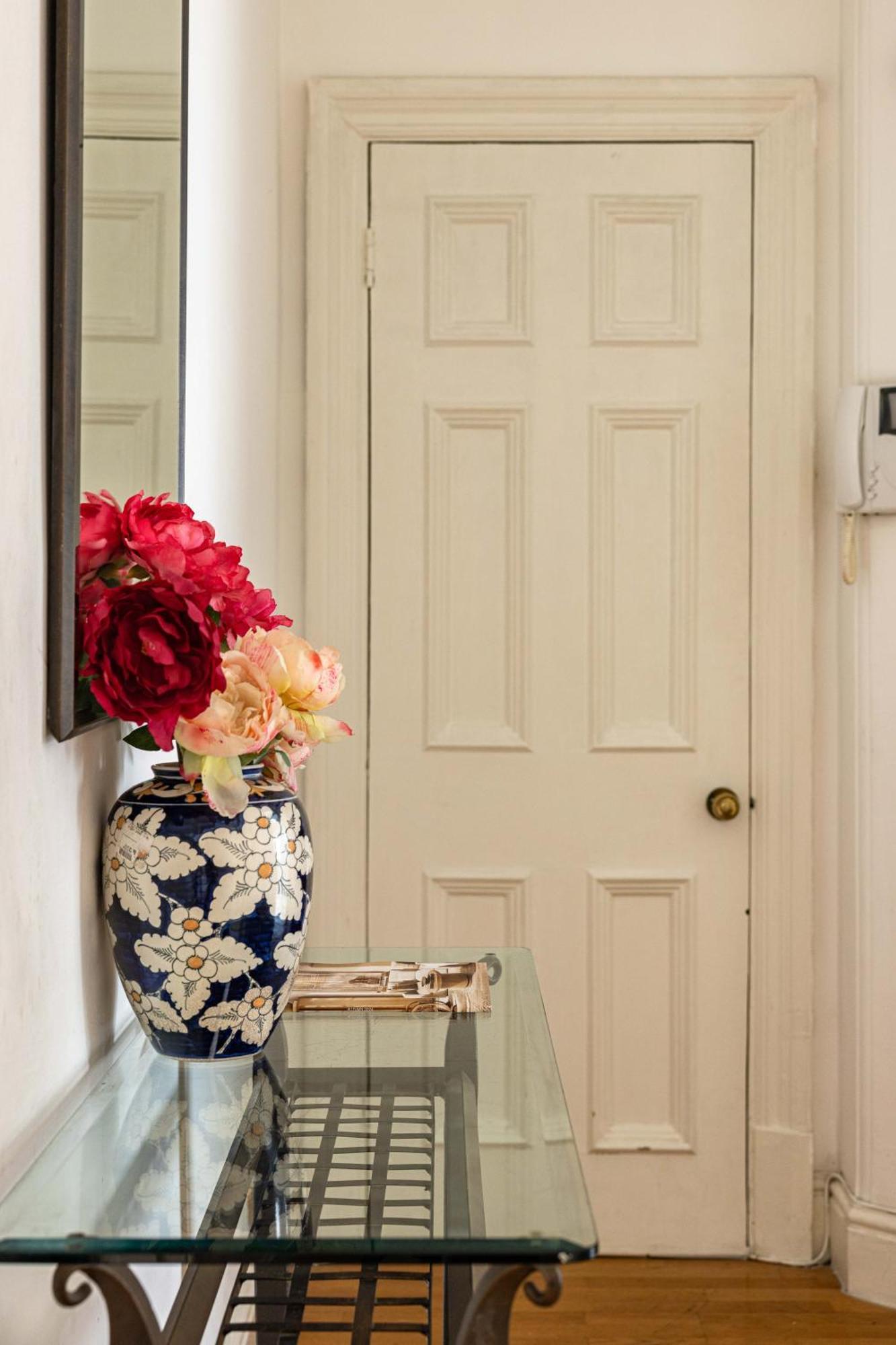 2 Bdr Mayfair & Selfridges Lux Pad *