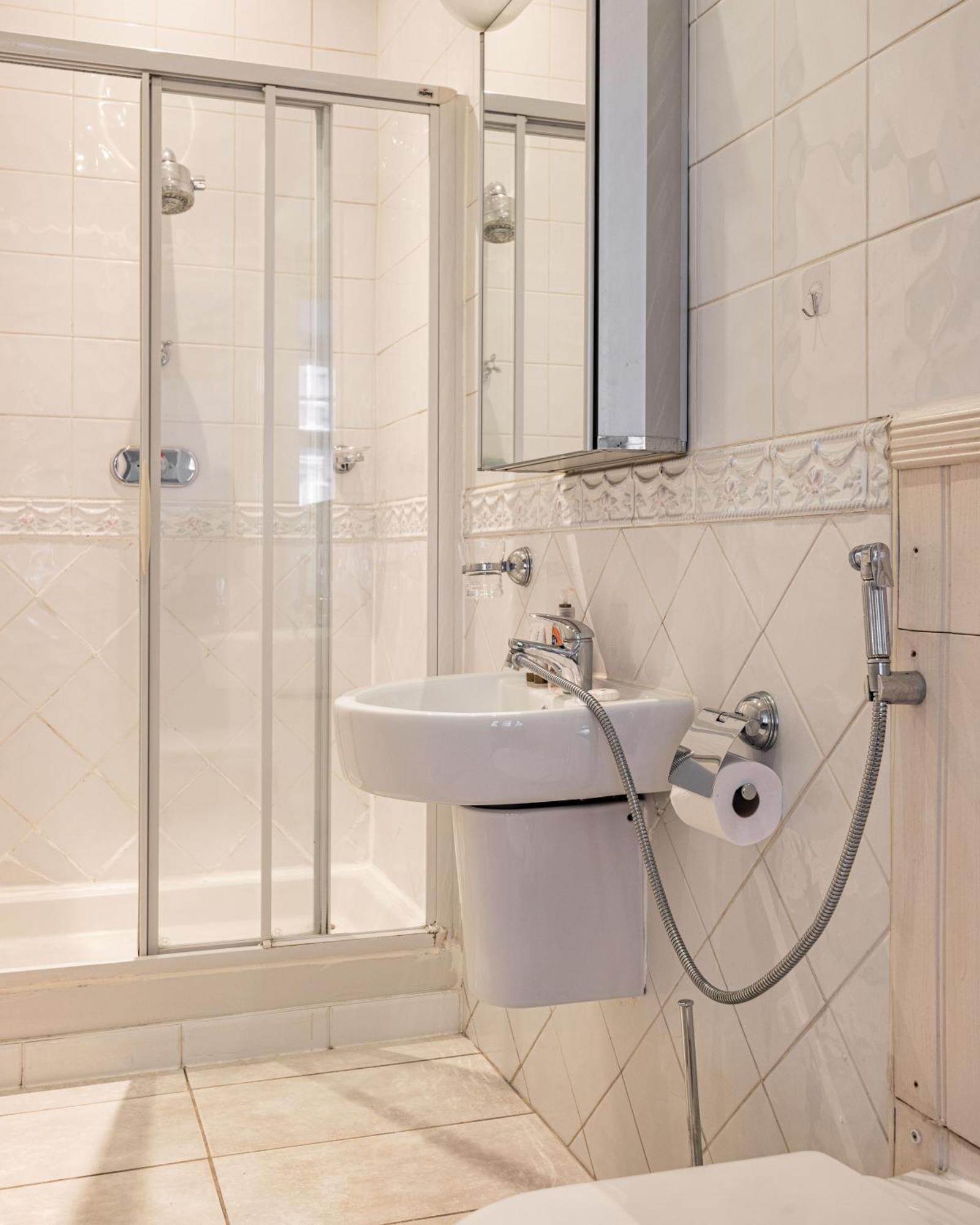 Apartment 2 Bdr Mayfair & Selfridges Lux Pad London