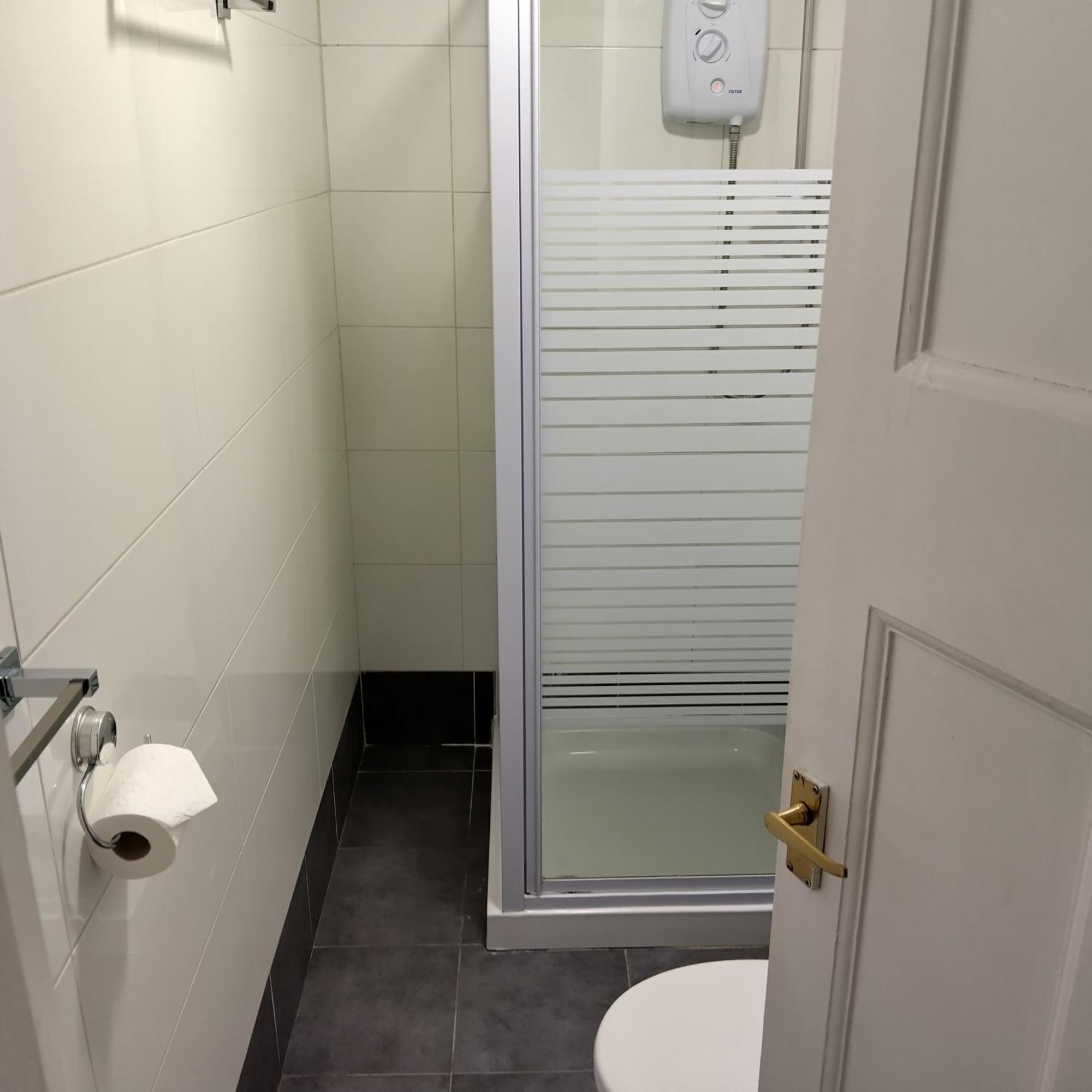 Leilighet Spacious 5-bedroom, 4-bathroom In Central Zone 1