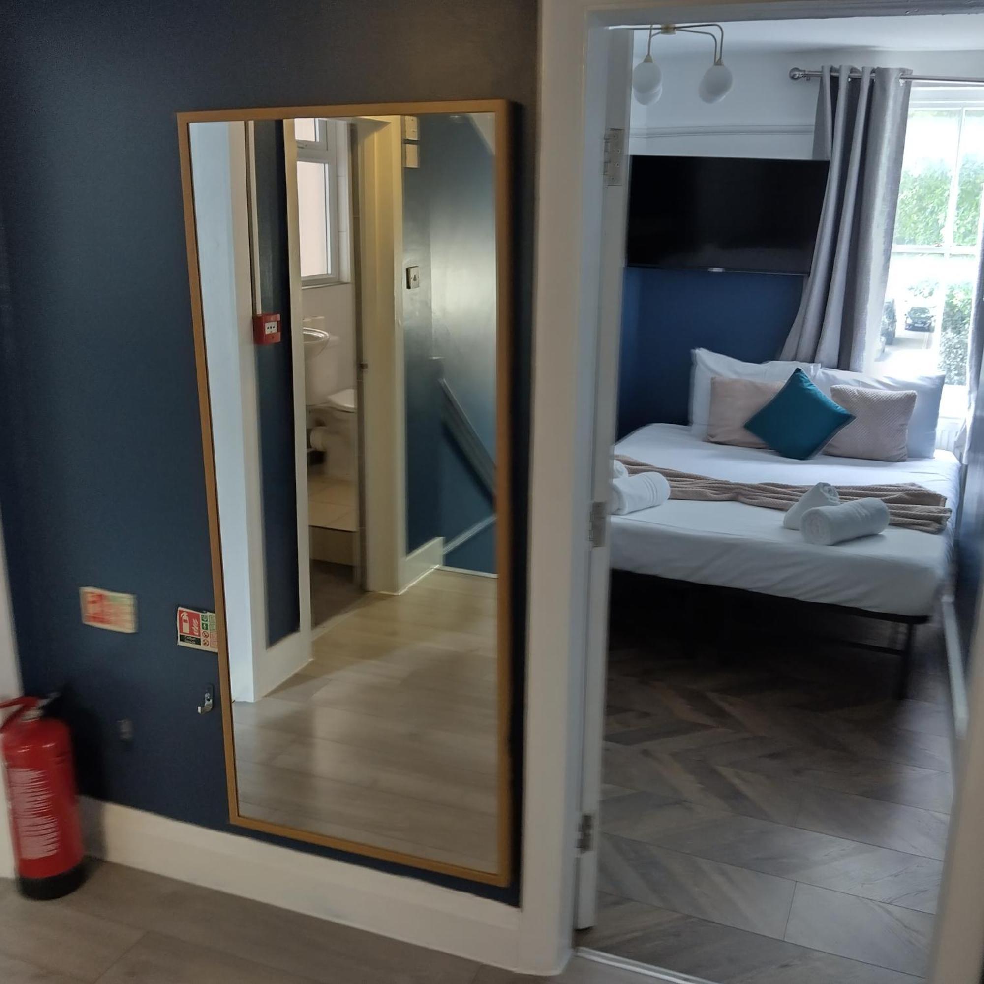 Leilighet Spacious 5-bedroom, 4-bathroom In Central Zone 1