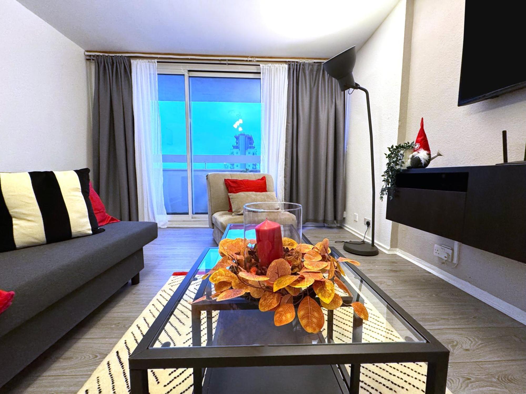 Skyline Apartment, London, Canary Wharf, River Side View And Street Parking Permit Londres