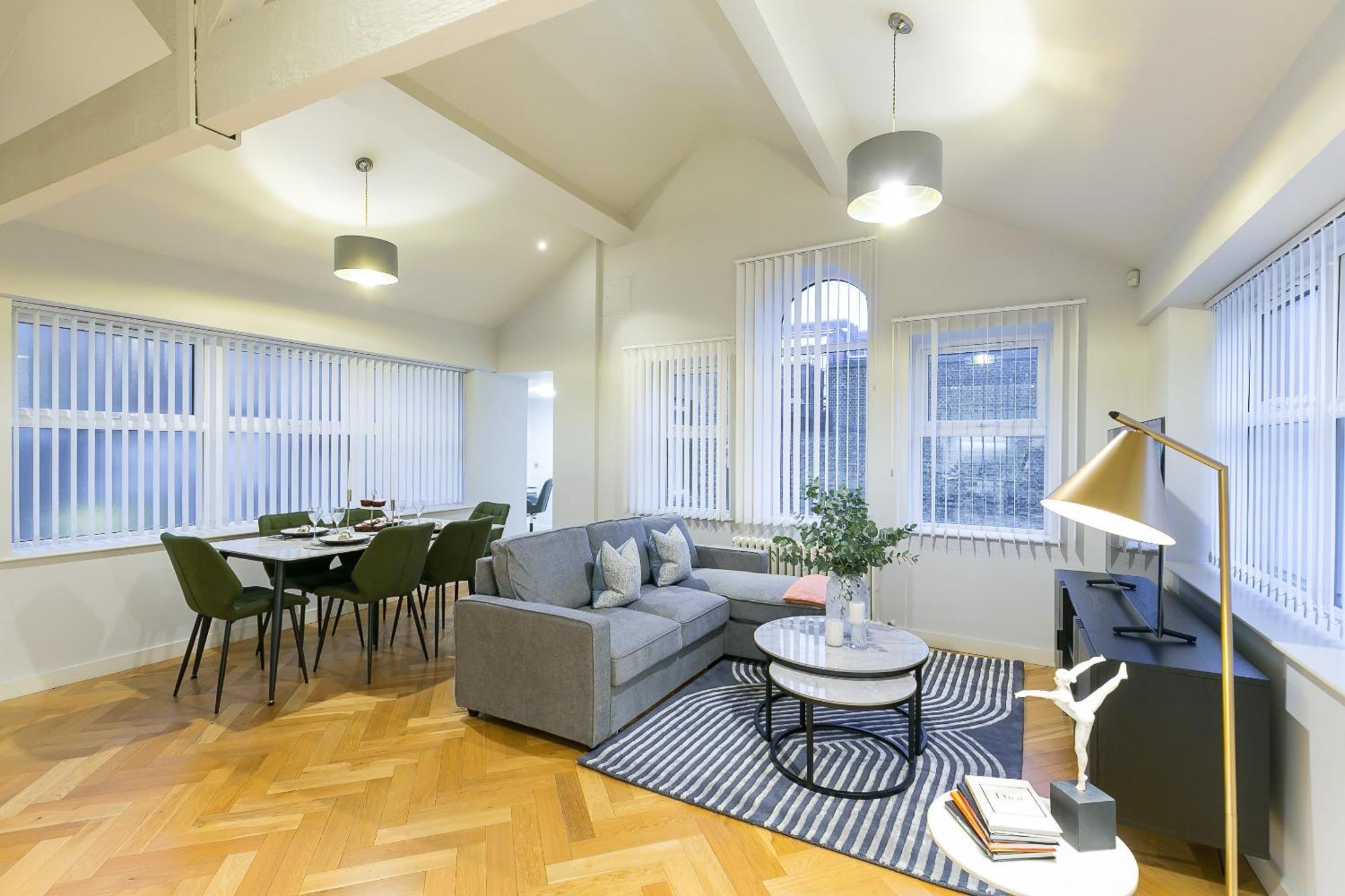 Urban Chic - Camden Apartment *