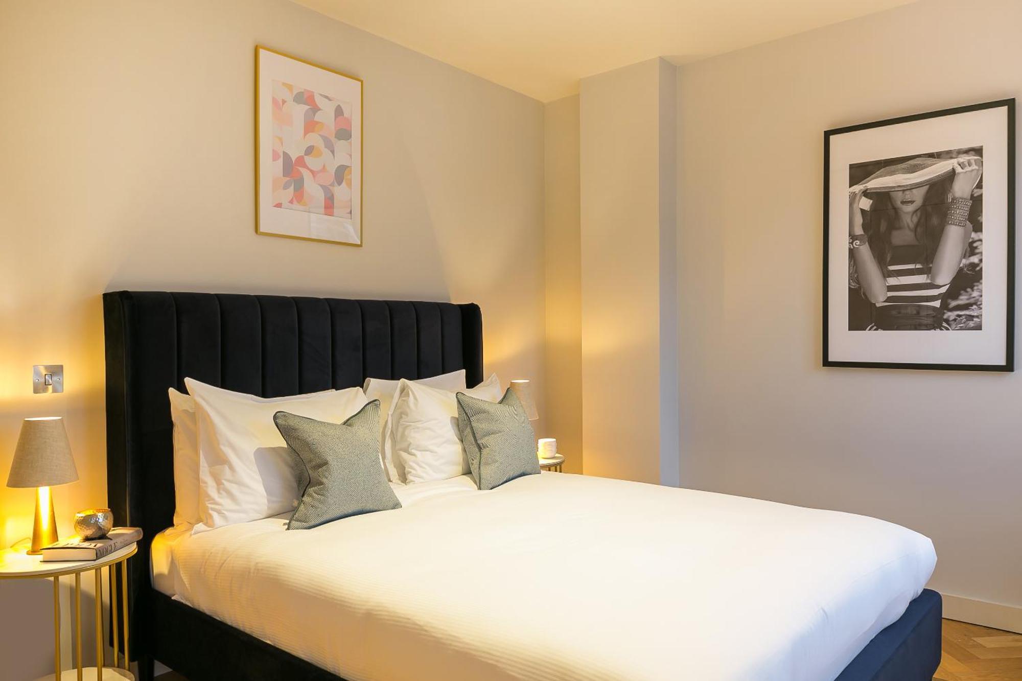 Urban Chic - Camden Apartment