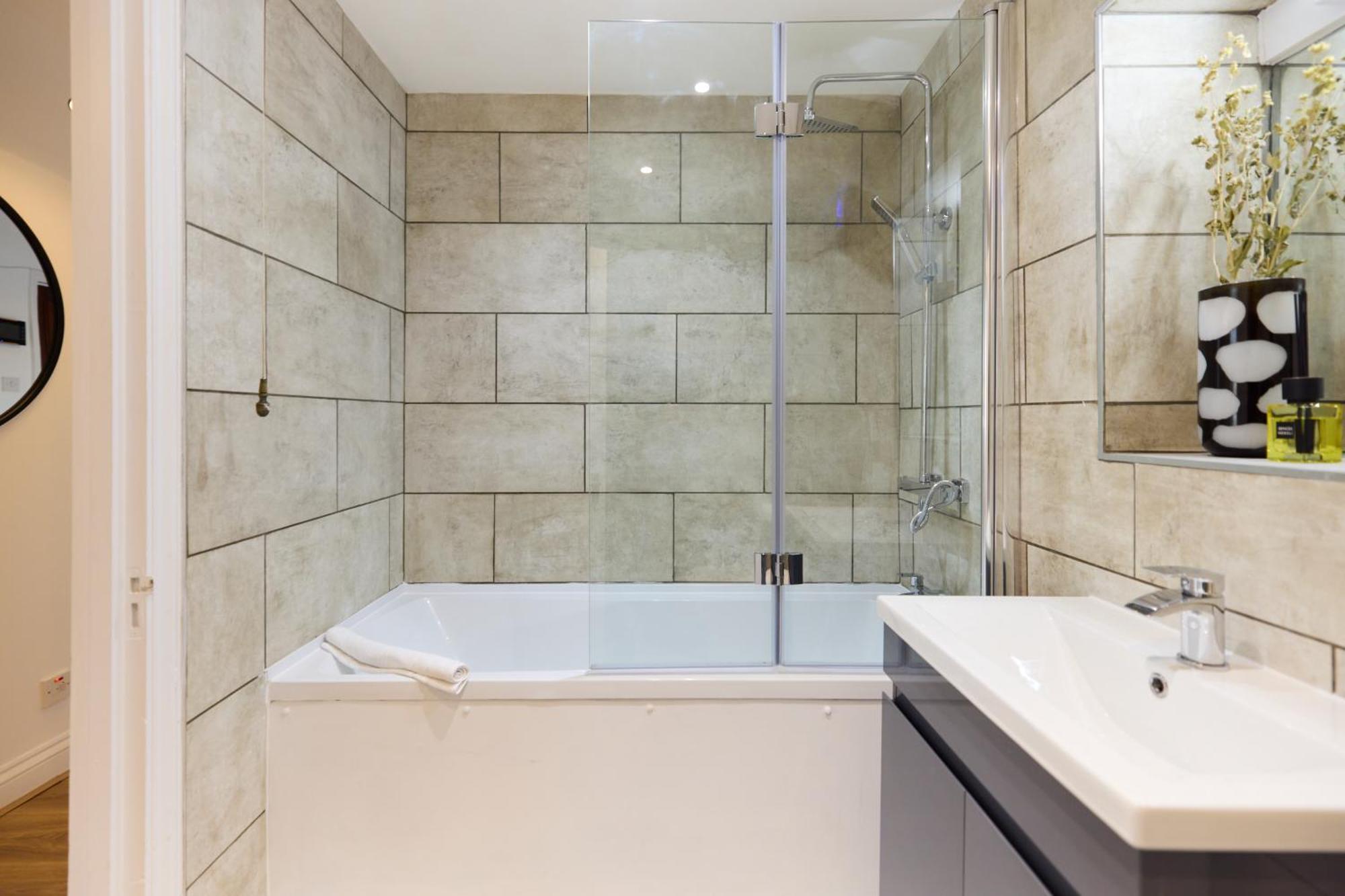 Apartamento The Goodge Street Place - Bright 2bdr Flat *