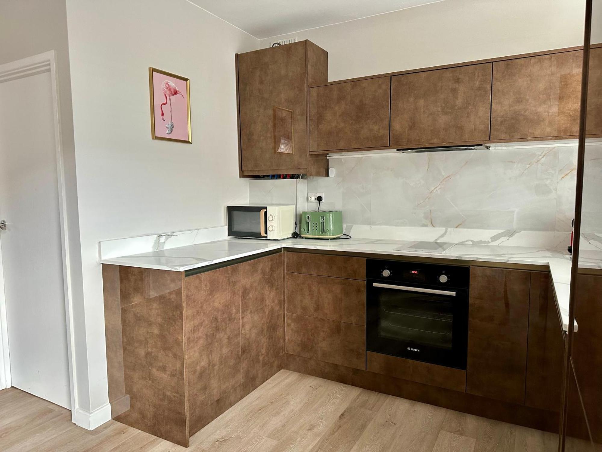 Sienna's 2 - Bedroom Apartment, London, N1. * Londres