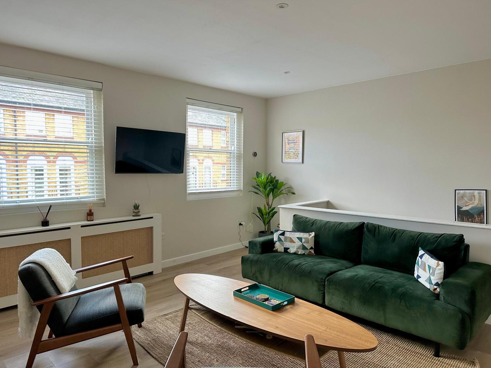 Sienna's 2 - Bedroom Apartment, London, N1. Apartamento