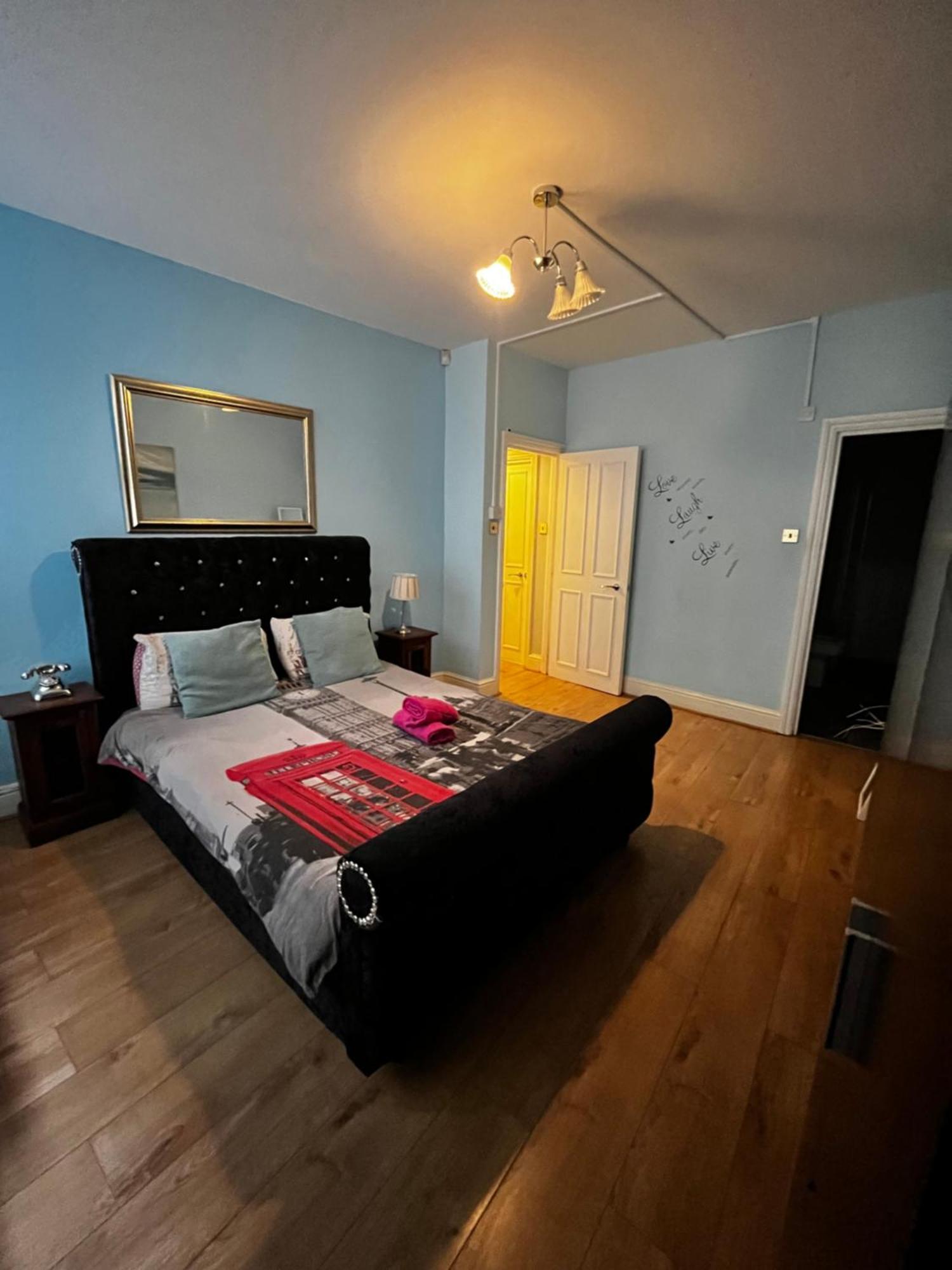 Keysan House * London
