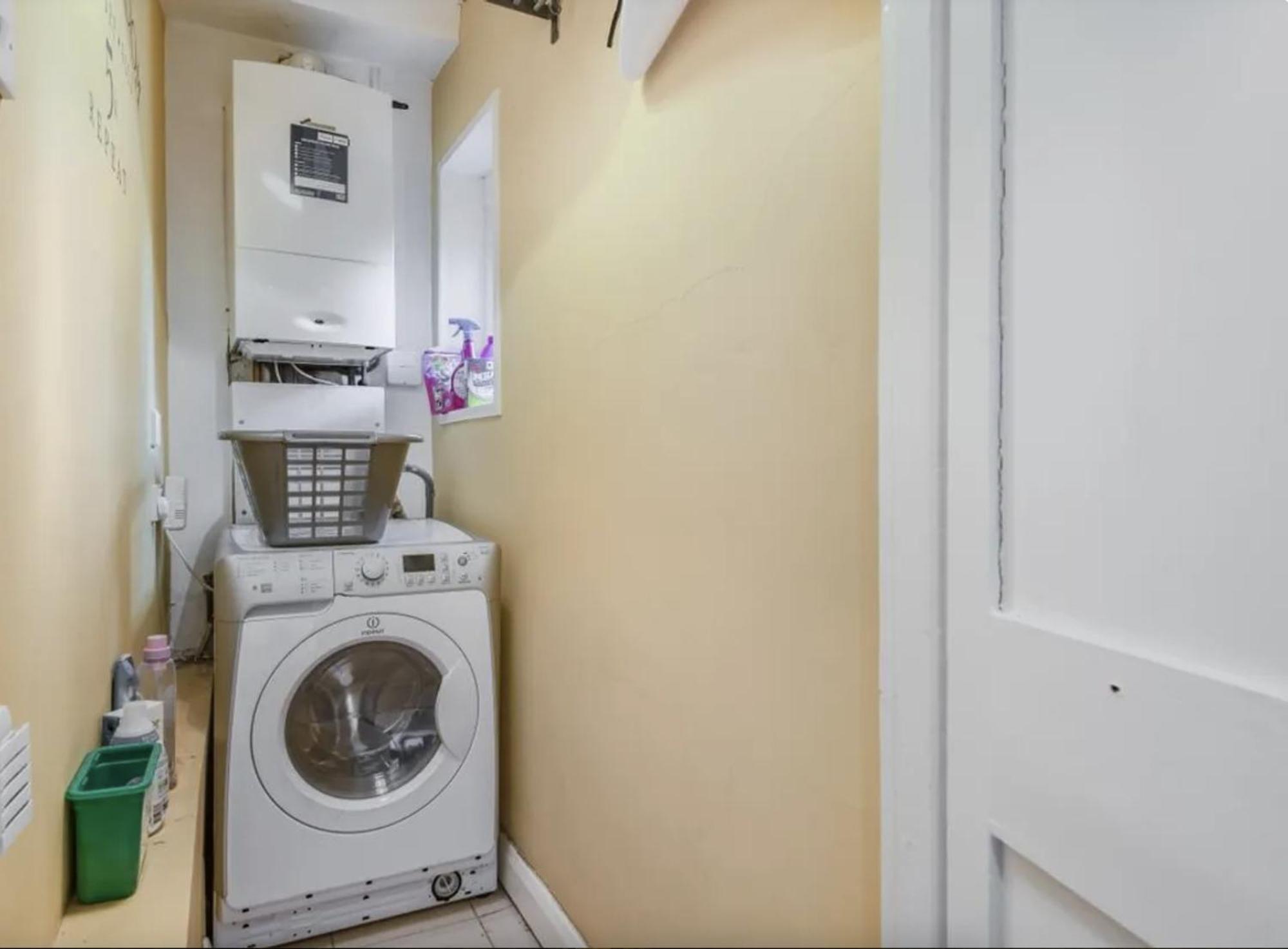 Long - Stylish And Cool Flat * London