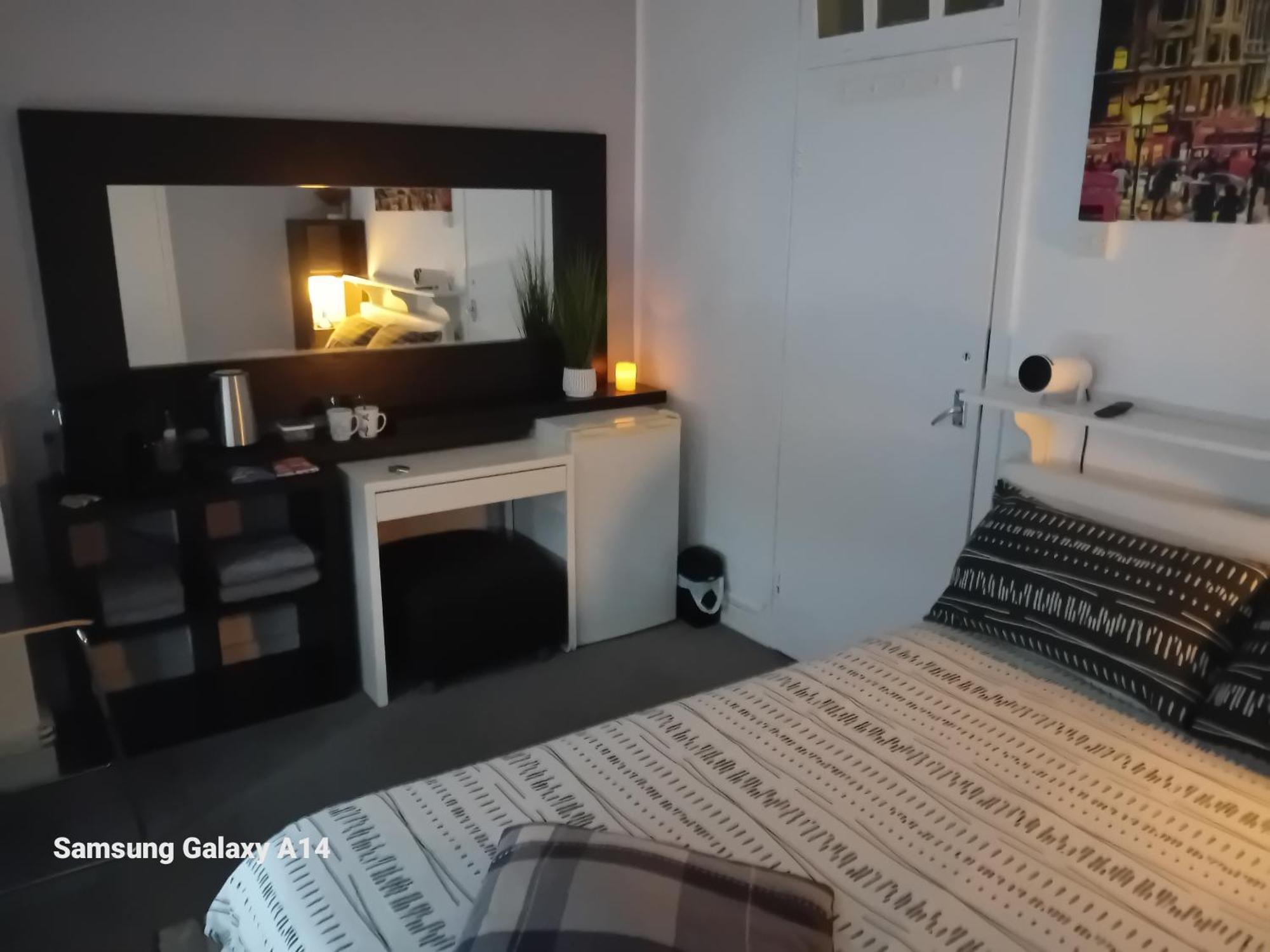 Accommodatie bij particulieren 63 John Aird Court *