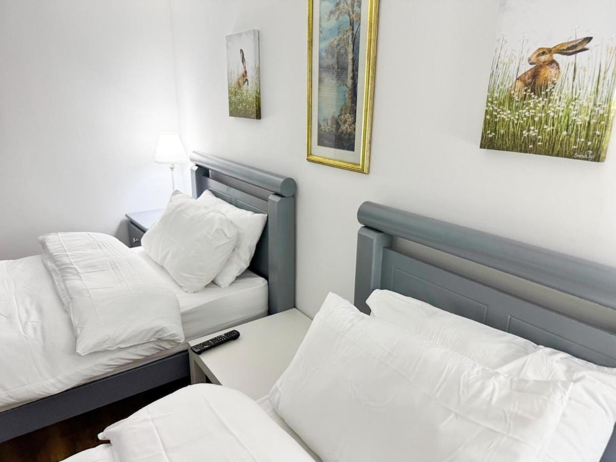 Apartamento North Spacious 7- Bedroom House Londres