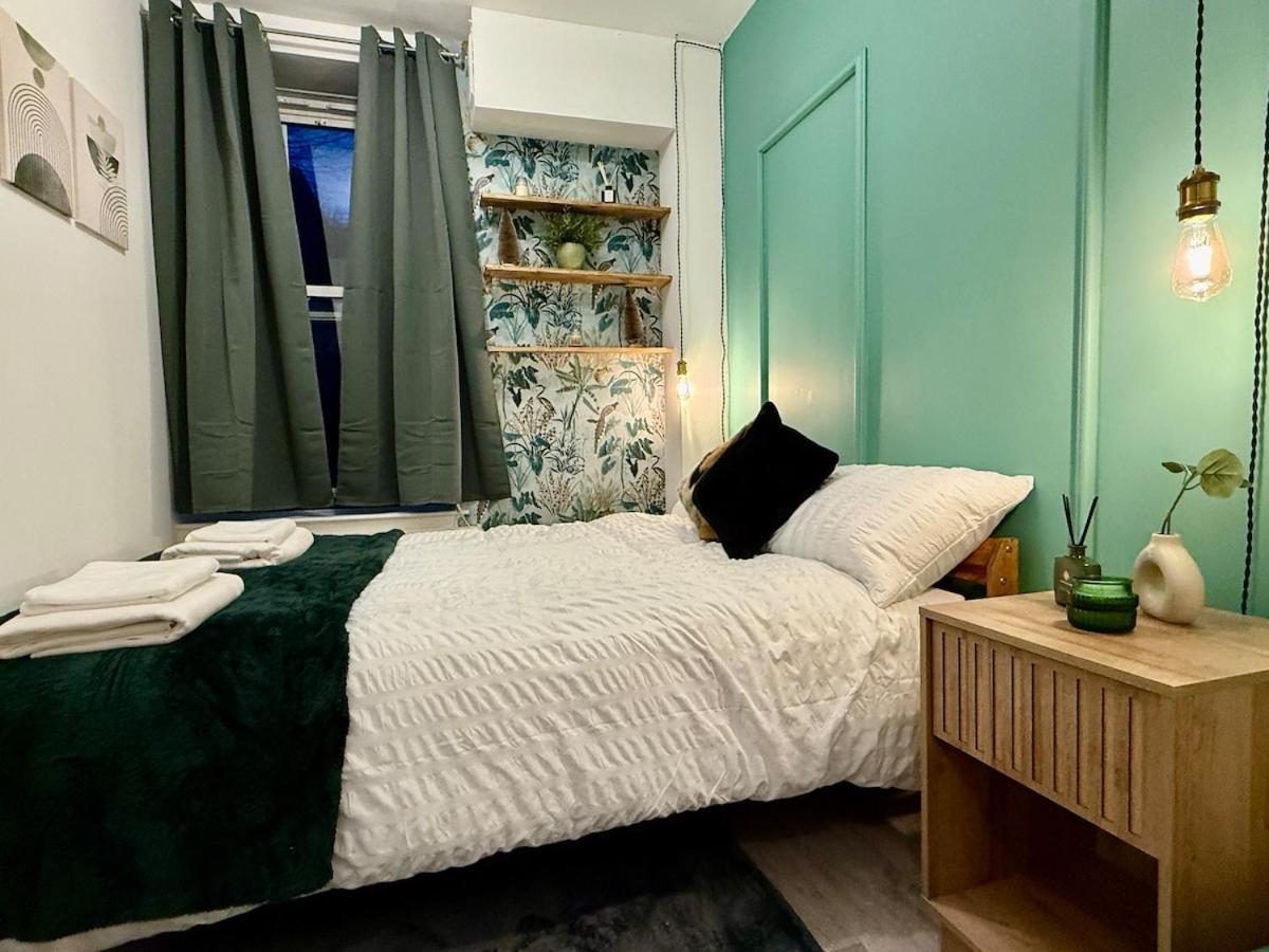Escape In Style Flat With Everything Need * London
