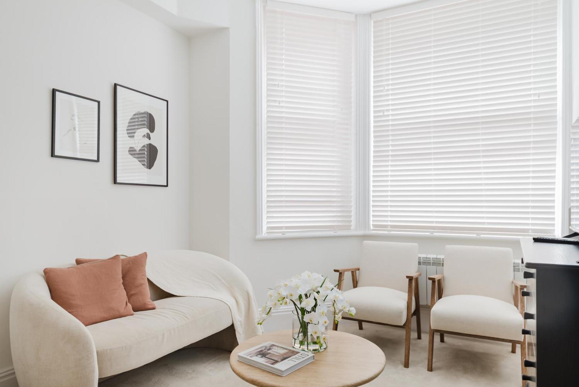 Cosy Charming In Apartment London