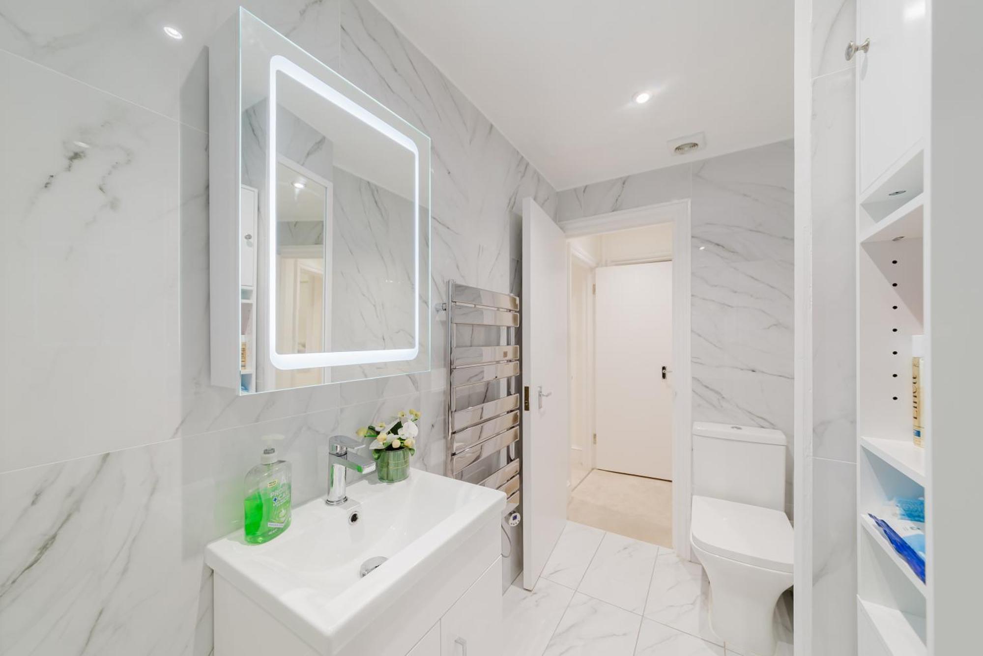 Cosy Charming In * London