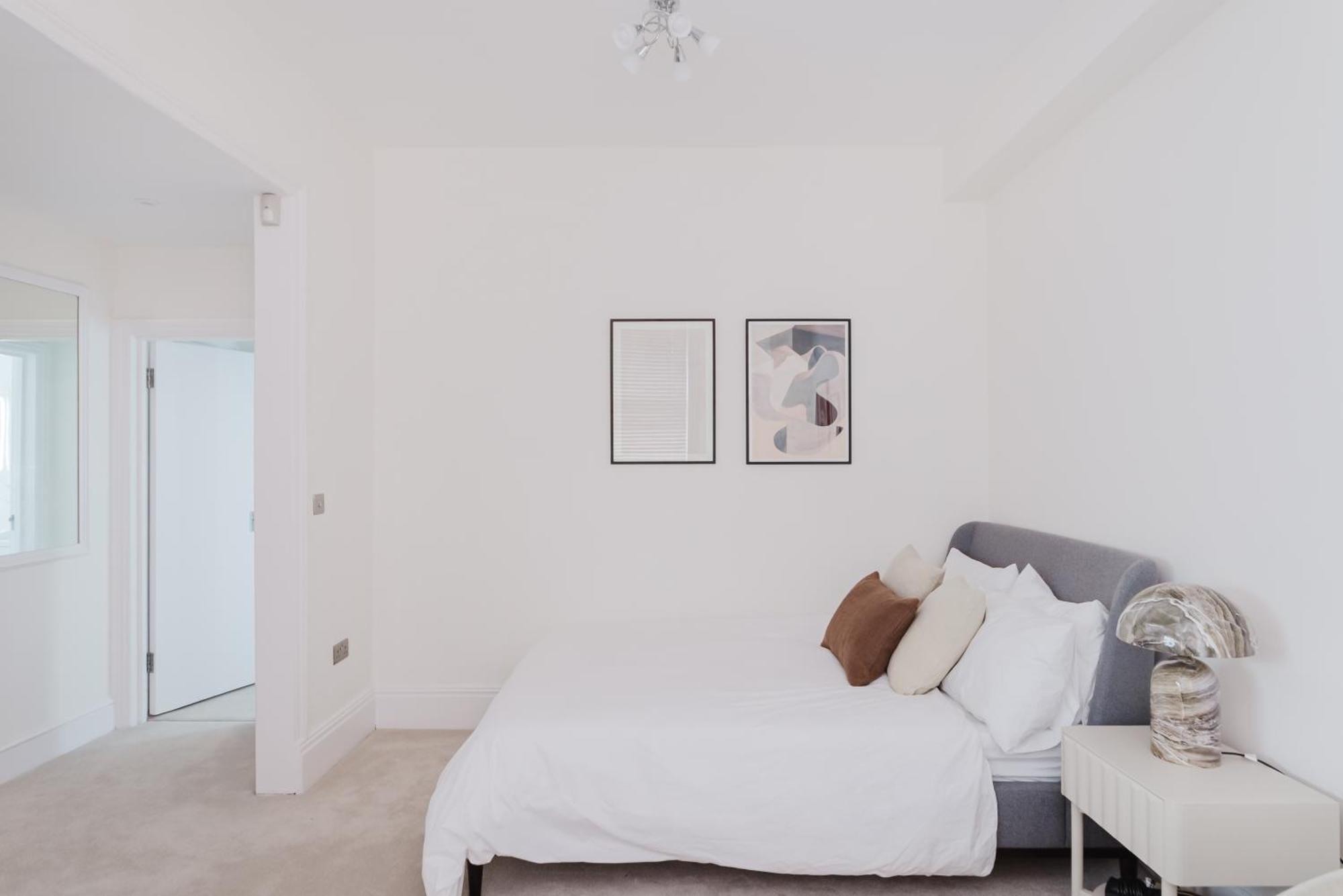 Cosy Charming In *