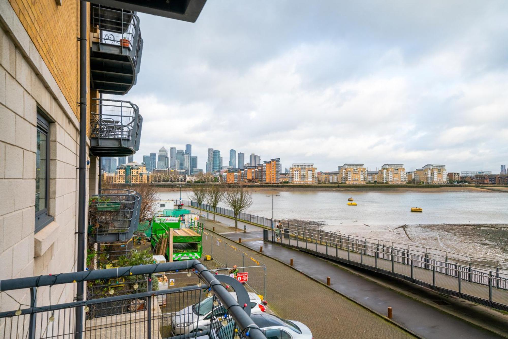 Large Modern 2bedroom 2bathroom Cutty Sark Greenwich Close To Canary Wharf, 02 - Perfect For Long * London