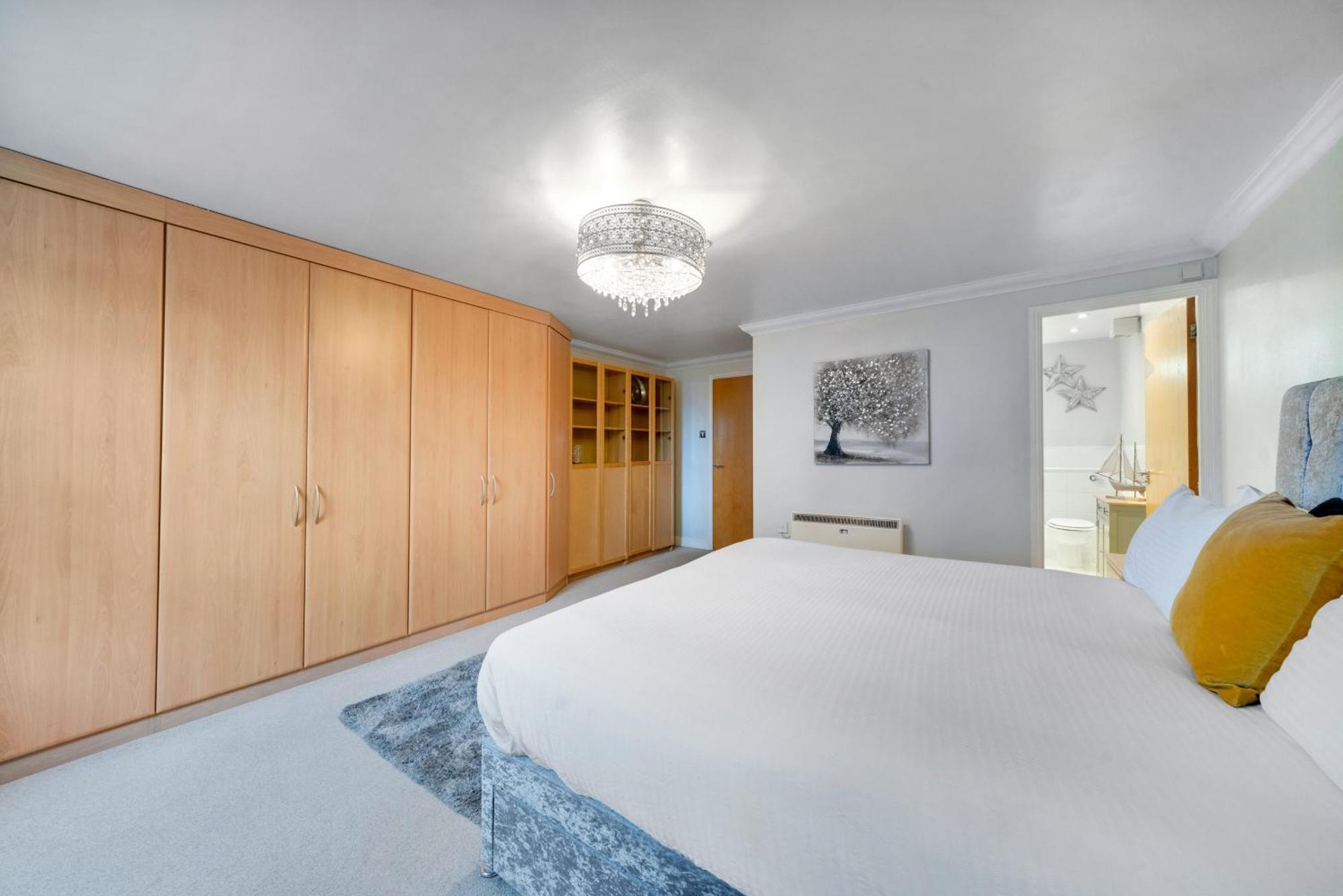 Large Modern 2bedroom 2bathroom Cutty Sark Greenwich Close To Canary Wharf, 02 - Perfect For Long Apartment *