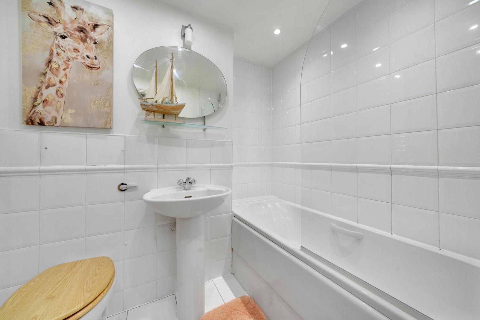 Large Modern 2bedroom 2bathroom Cutty Sark Greenwich Close To Canary Wharf, 02 - Perfect For Long Apartment
