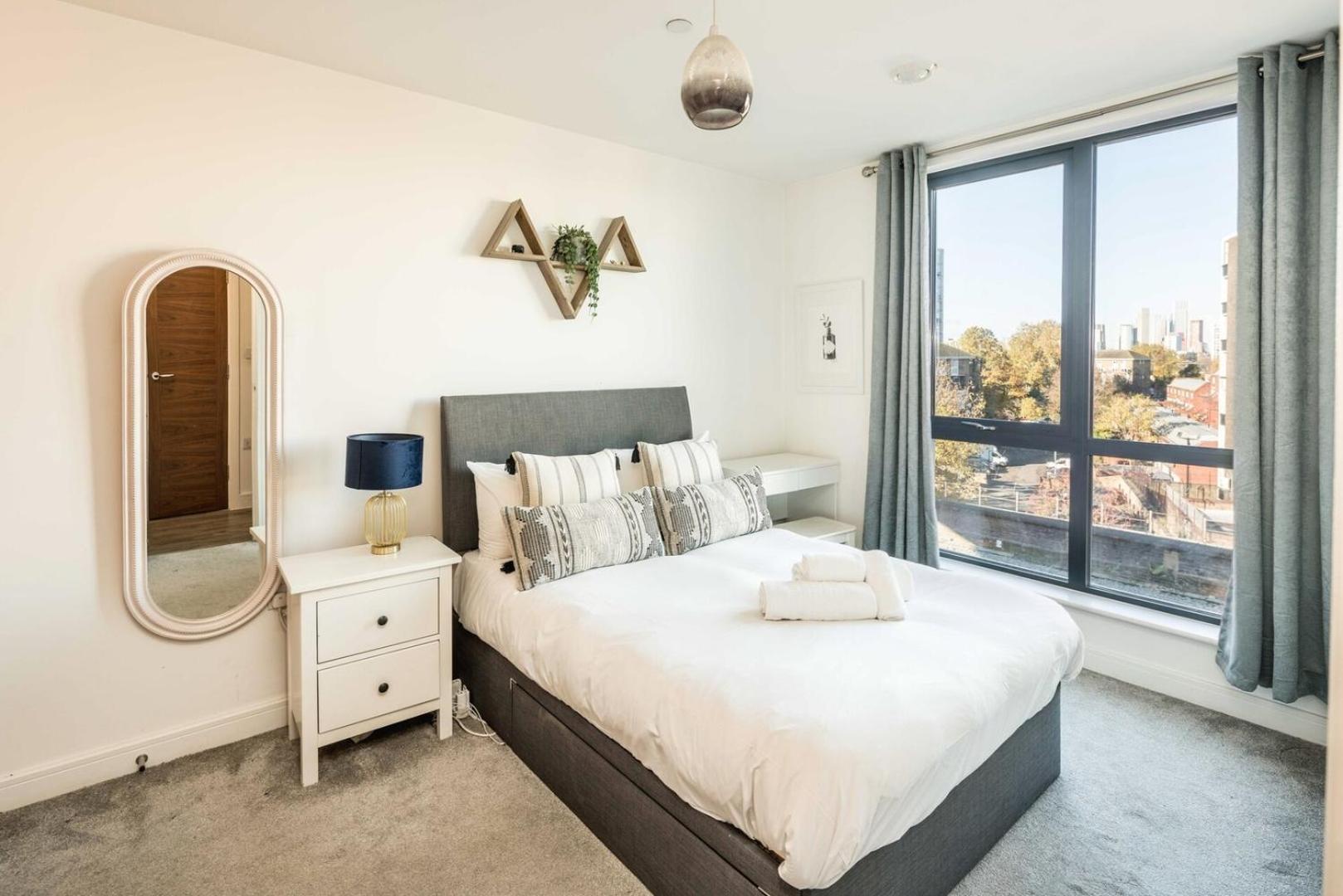 Modern 1-bed Flat In Brixton *
