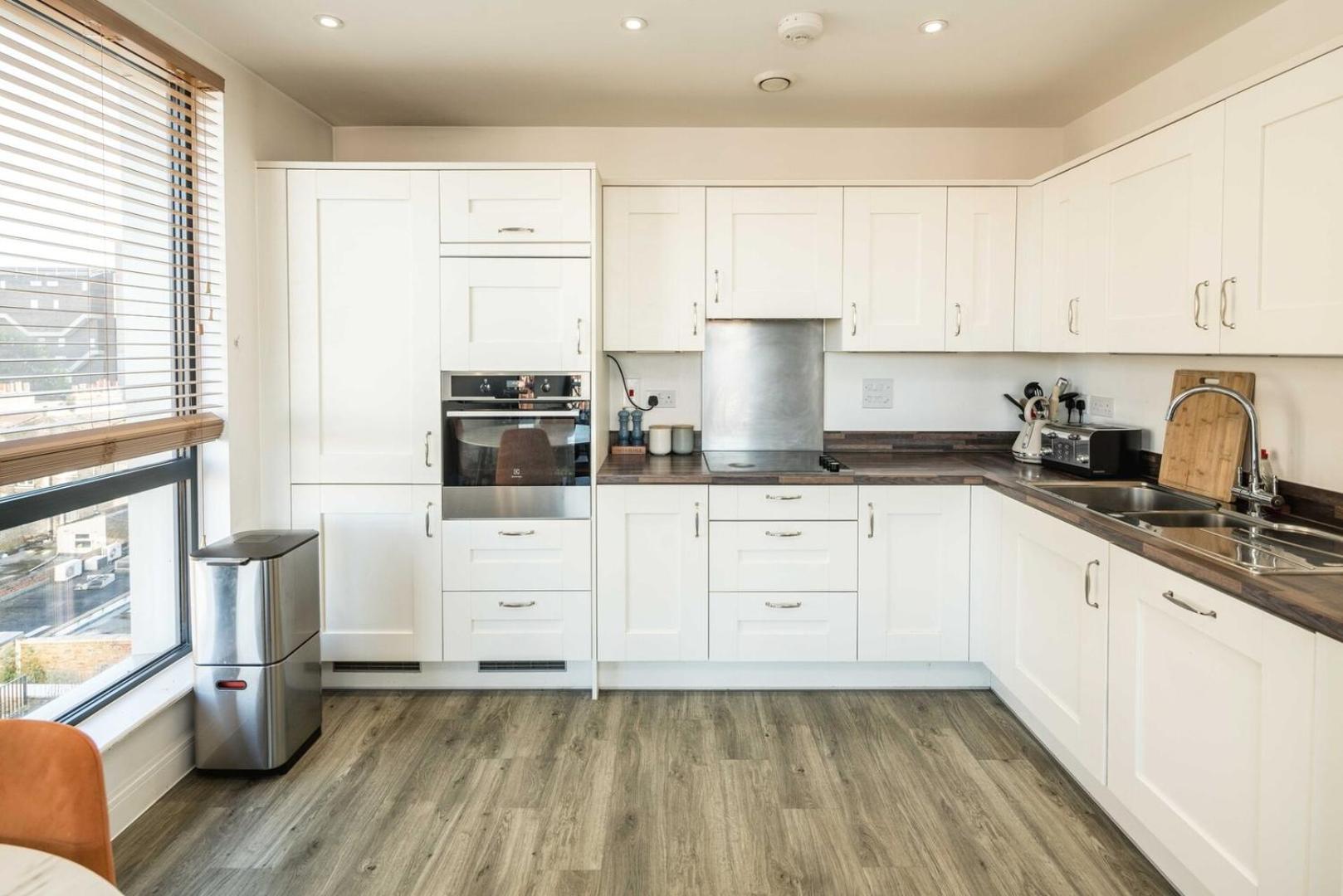 Modern 1-bed Flat In Brixton *