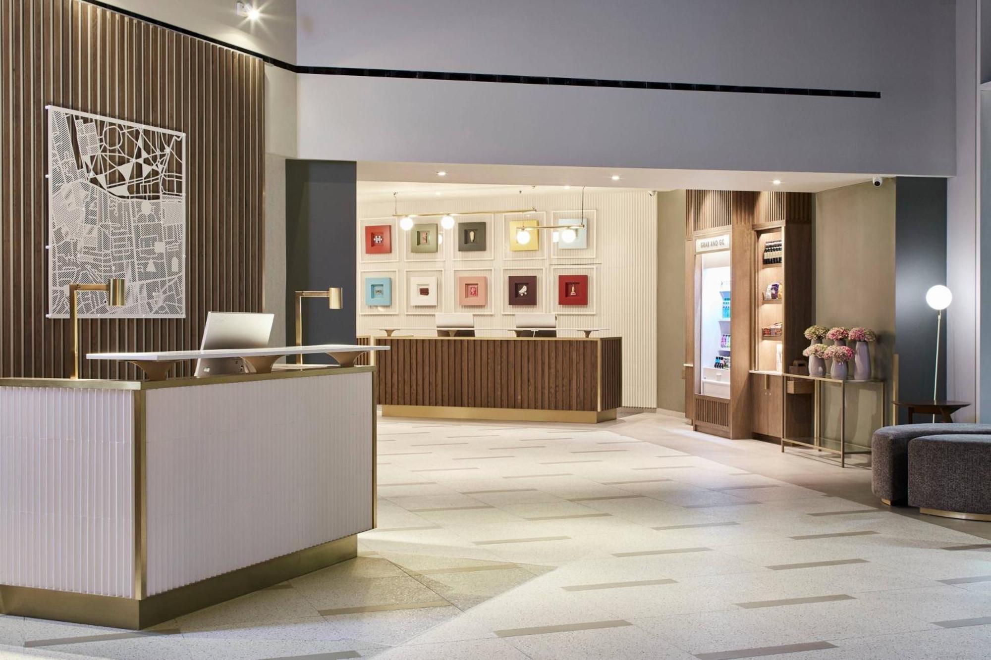 Marriott Kensington Hotel 4*