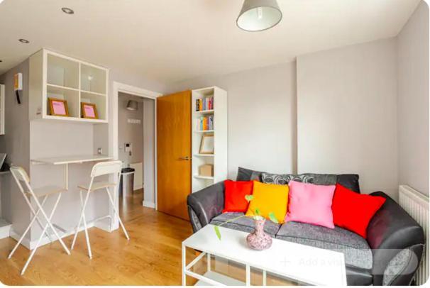 Skyline View - Of London. Apartment