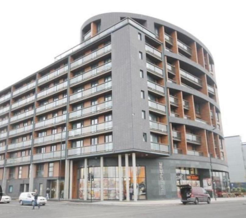 O2 & Excel Zone 2 Sleeps 6 * London