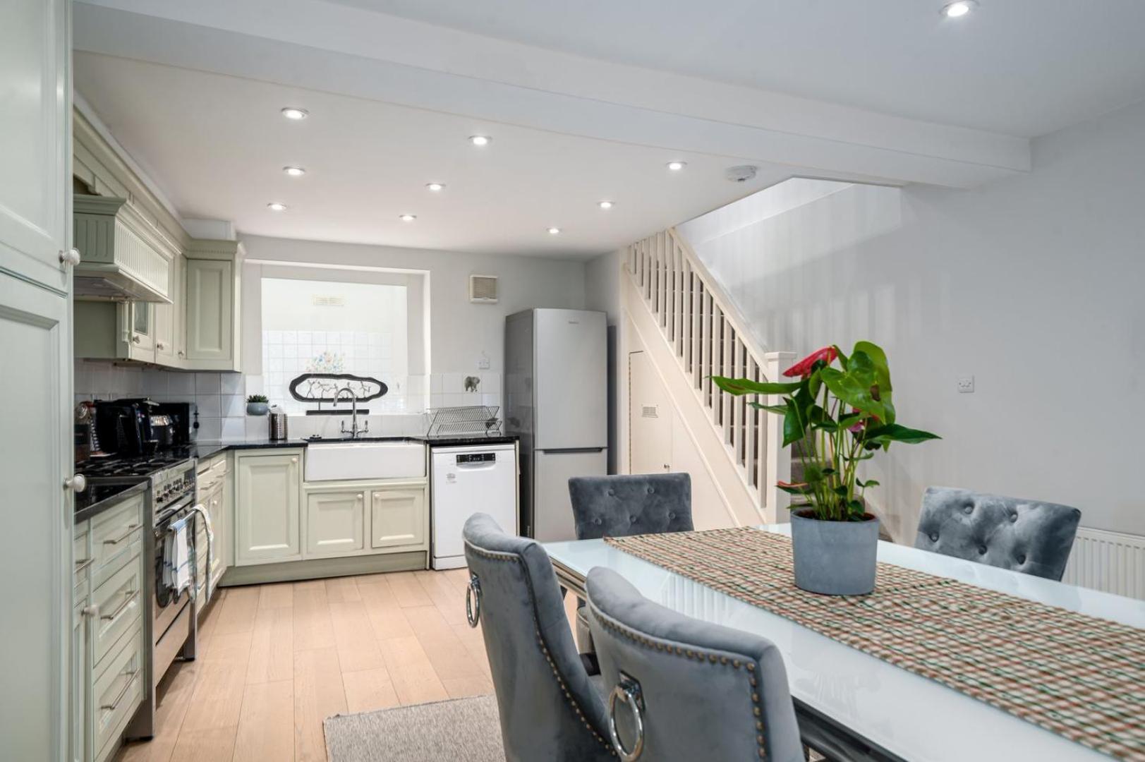 Guestready - Family With Garden For 6 Feriehus London