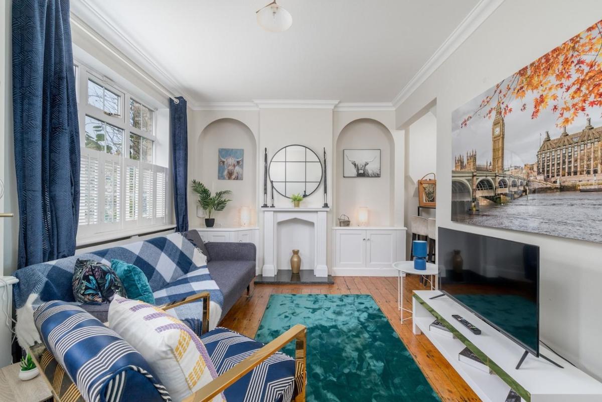 Villaer Lavish Lux 3bed 2bath Garden Sunroom Parking