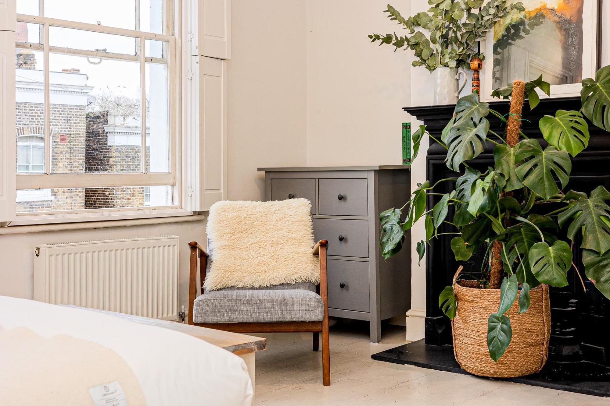 3br Flat W Garden In West Kensington, 4min Tube Station Сasa de vacaciones