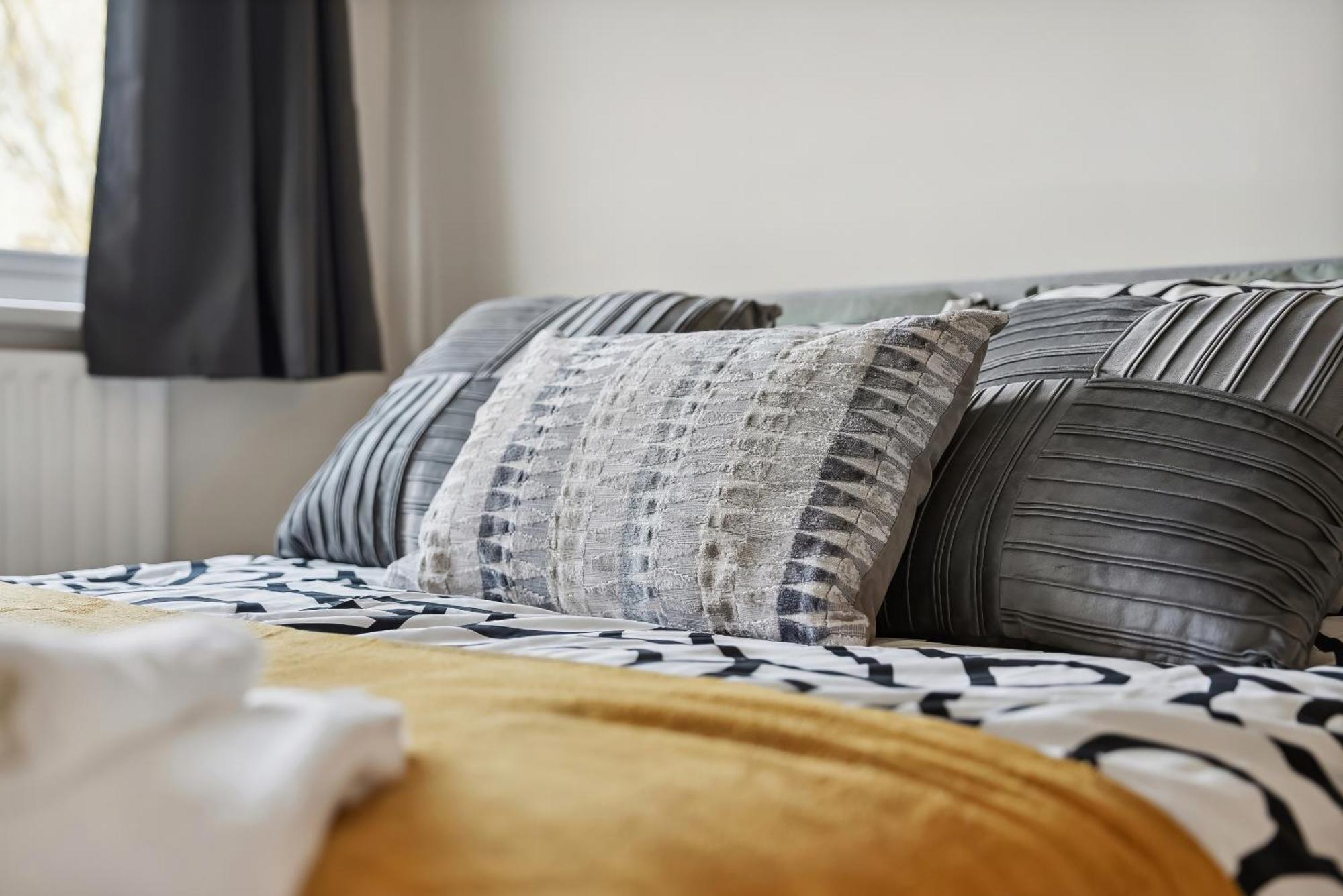 Apartment Vichy - Edgware Way 2 Bed Modern *