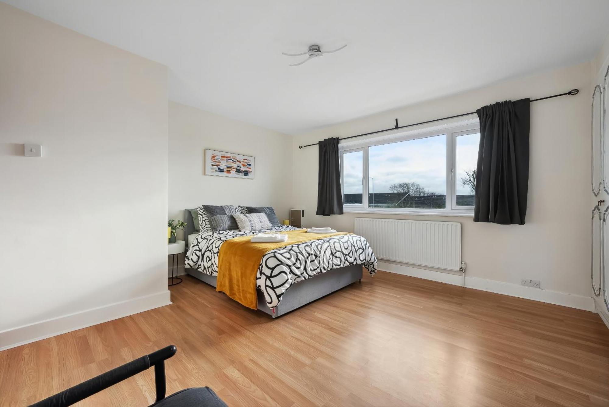Apartment Vichy - Edgware Way 2 Bed Modern