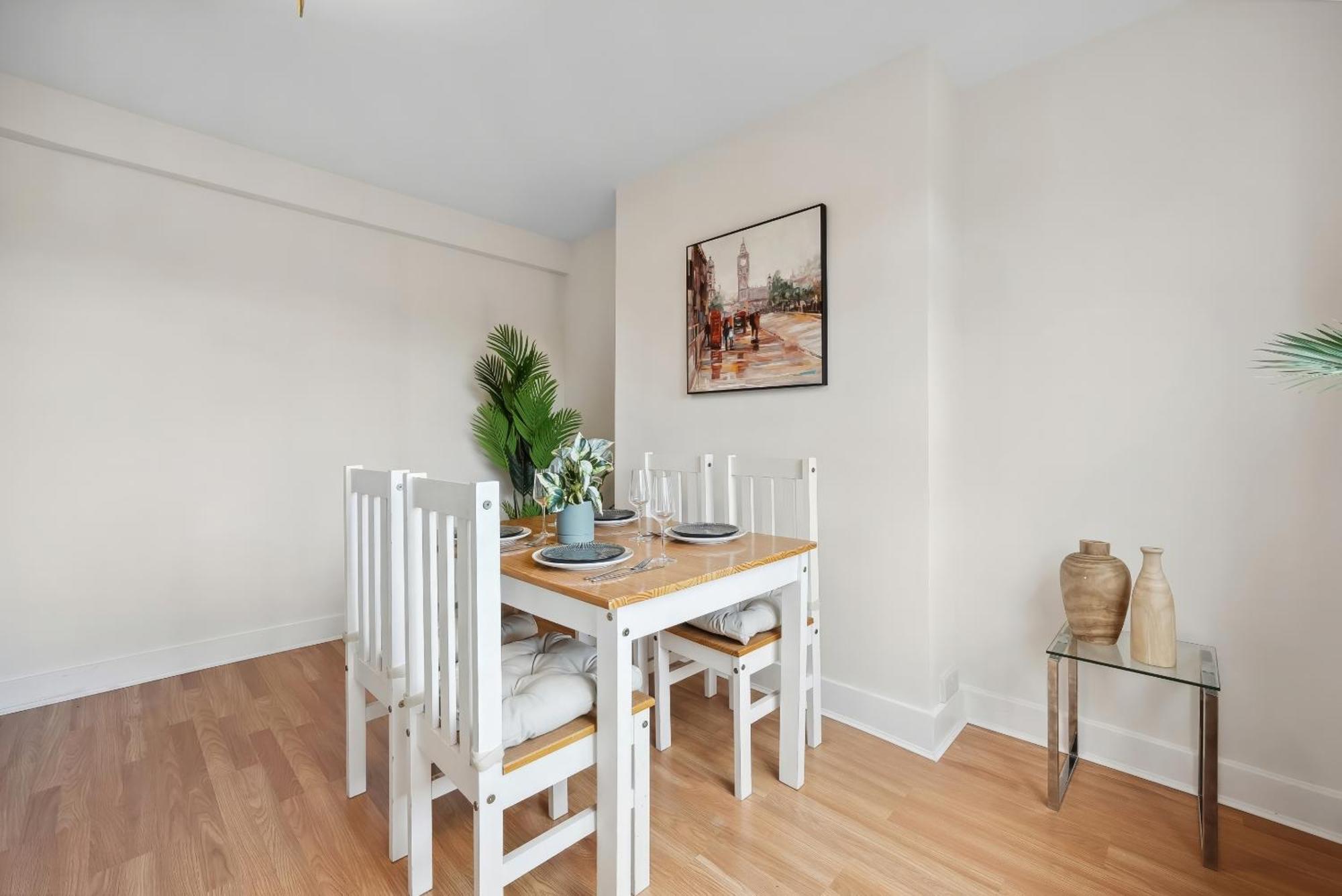 Apartment Vichy - Edgware Way 2 Bed Modern *