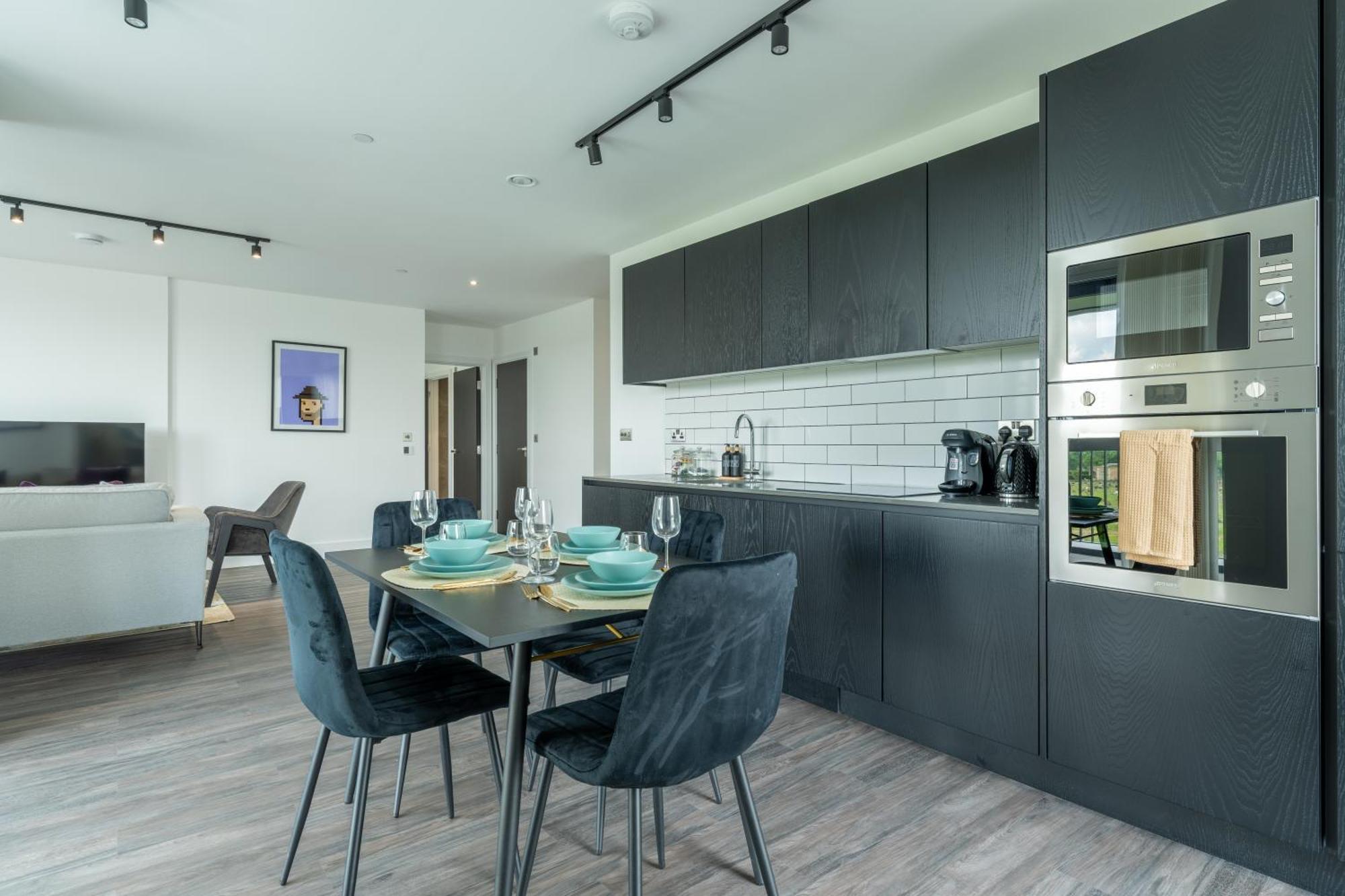 Mitre Punks By Artsy Apartment London