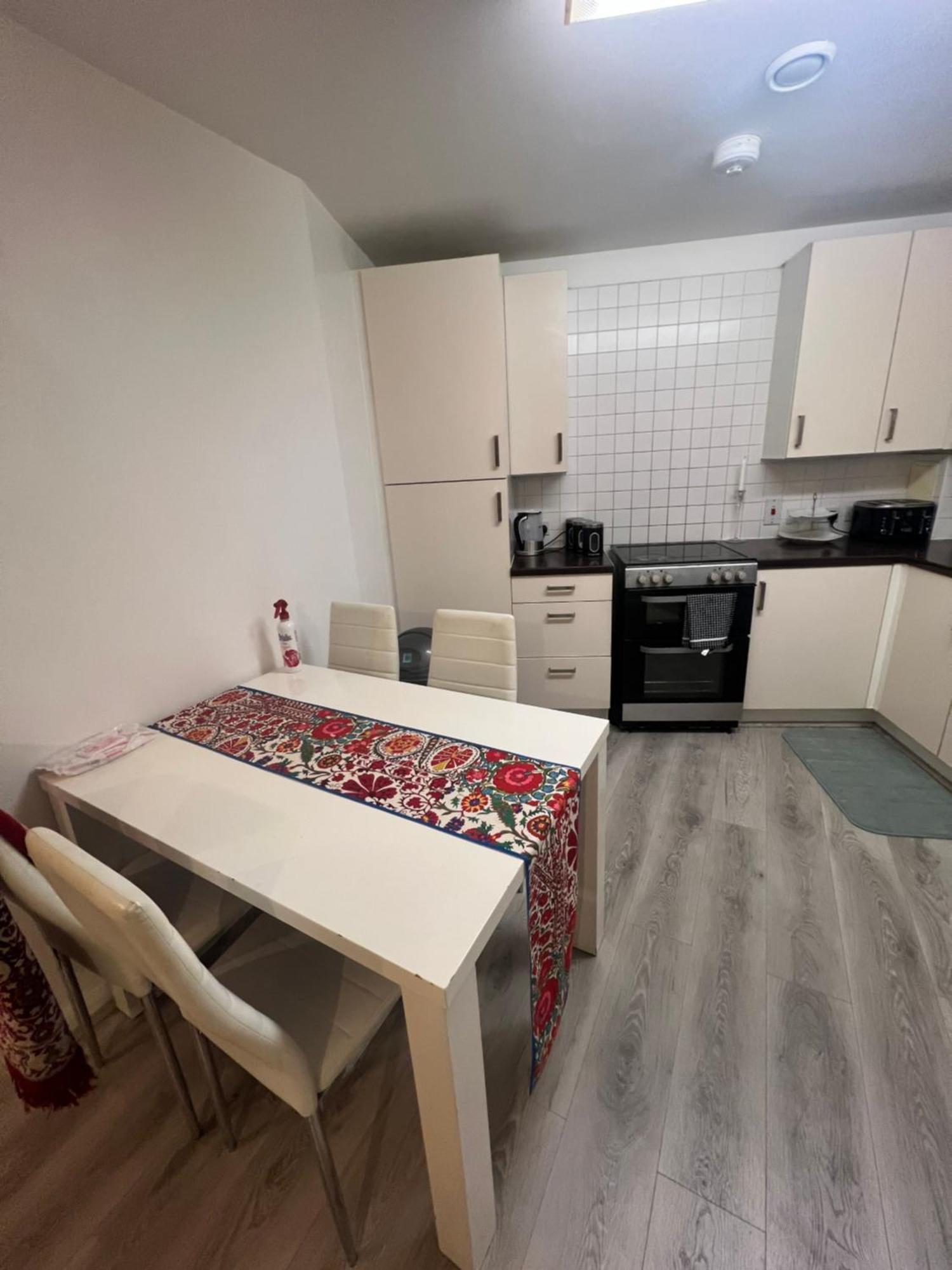 Apartment Oxford Street London