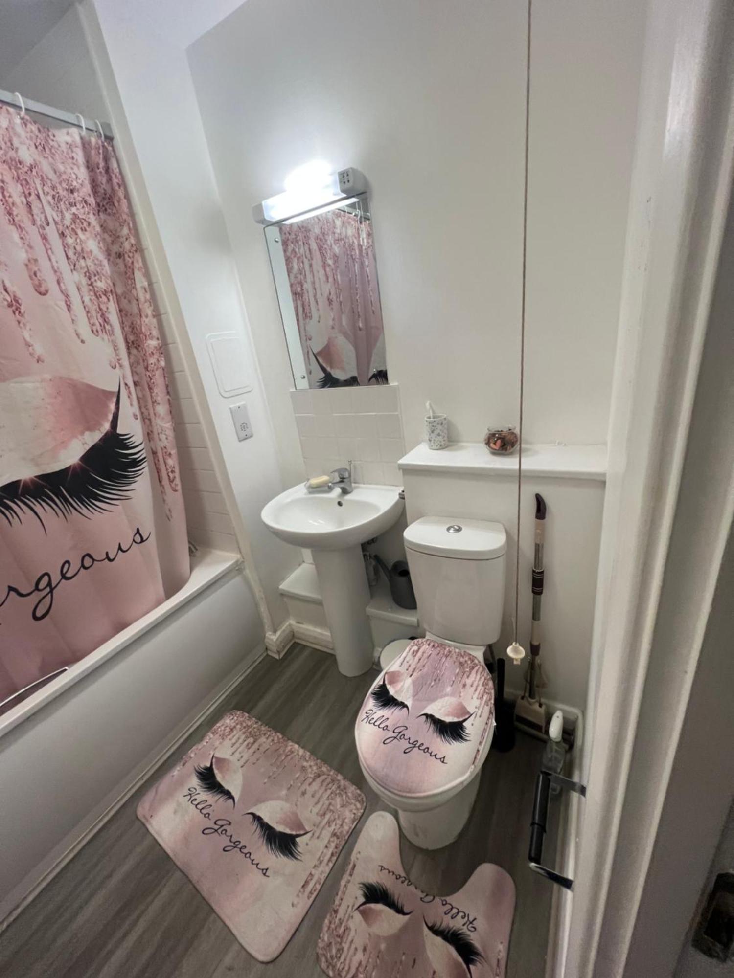 Oxford Street Apartment