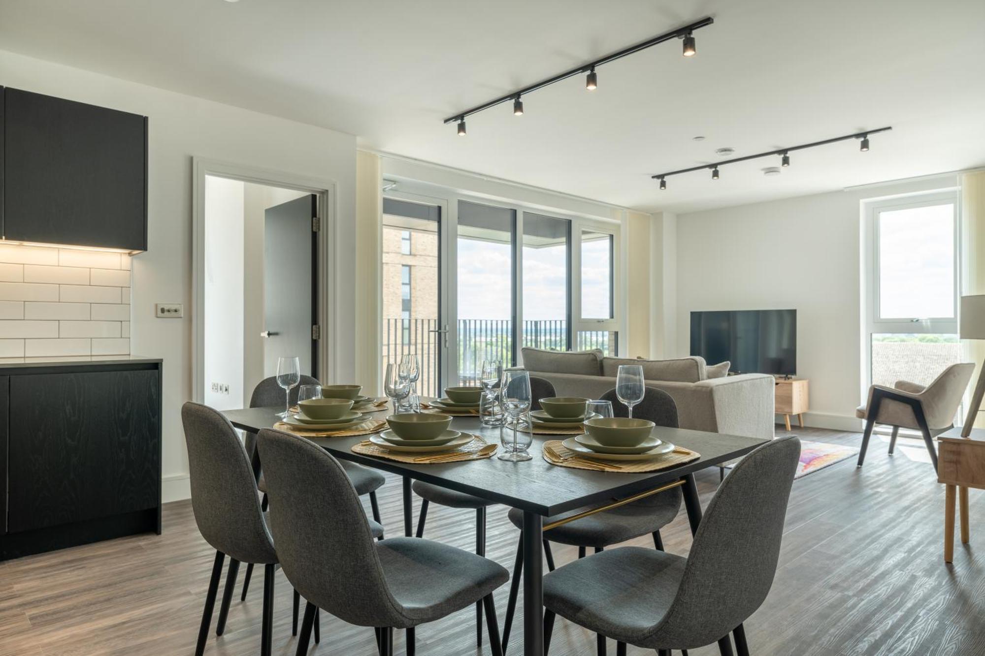 Mitre Matisse By Artsy Apartment *