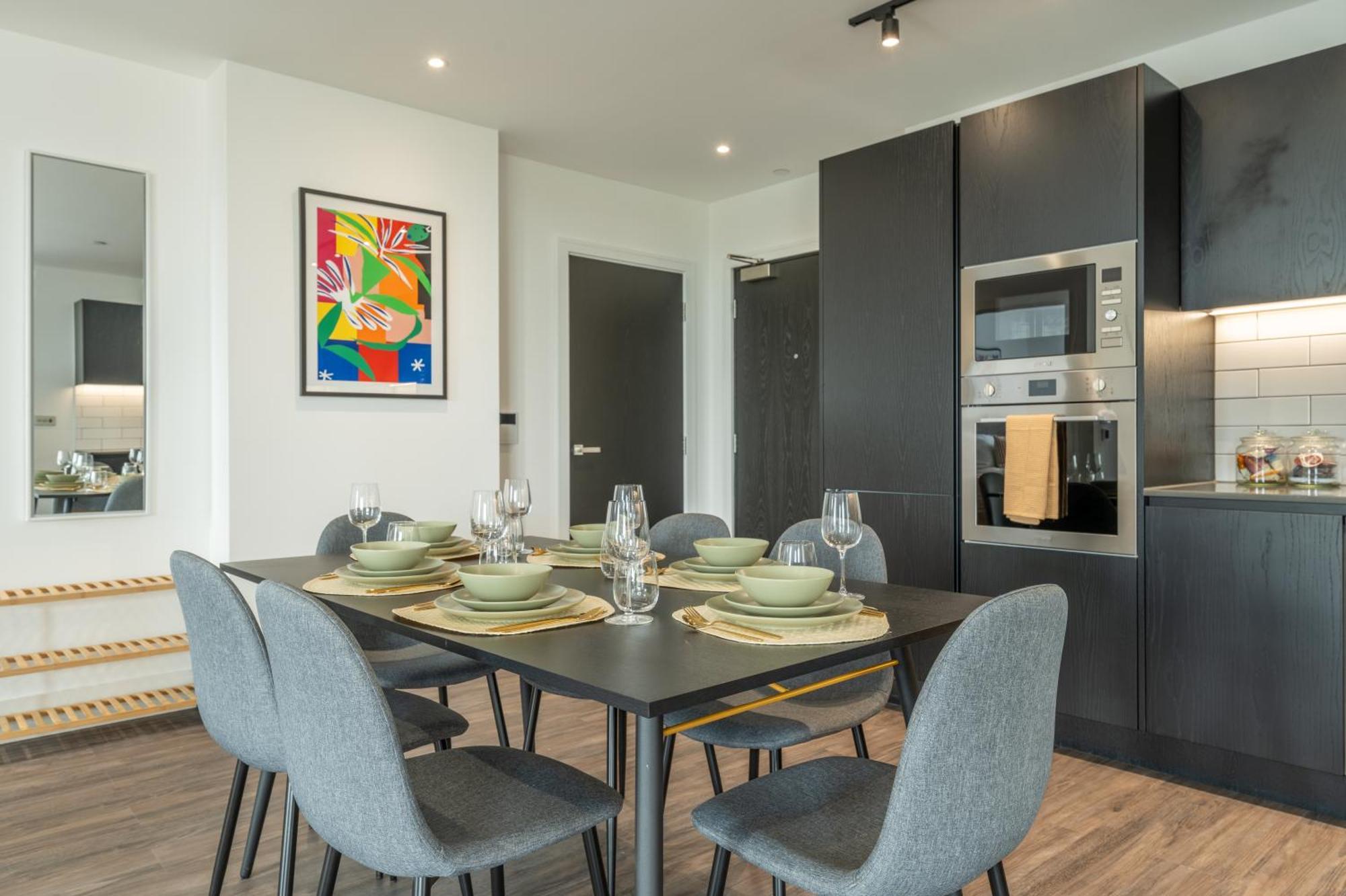 Apartment Mitre Matisse By Artsy London