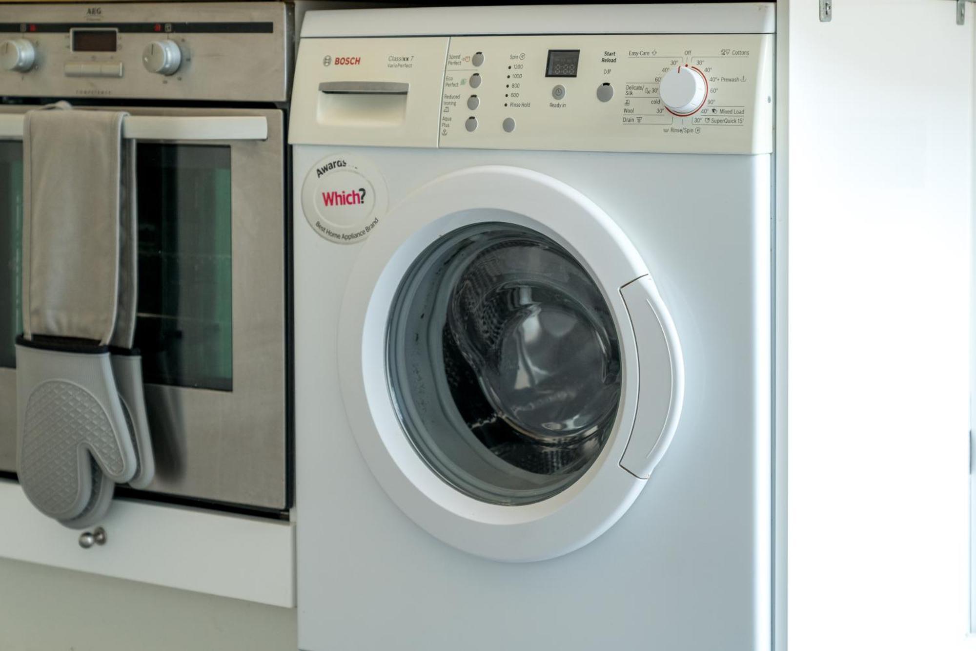 New! Cosy Flat - Free Secure Parking - Wapping Station *