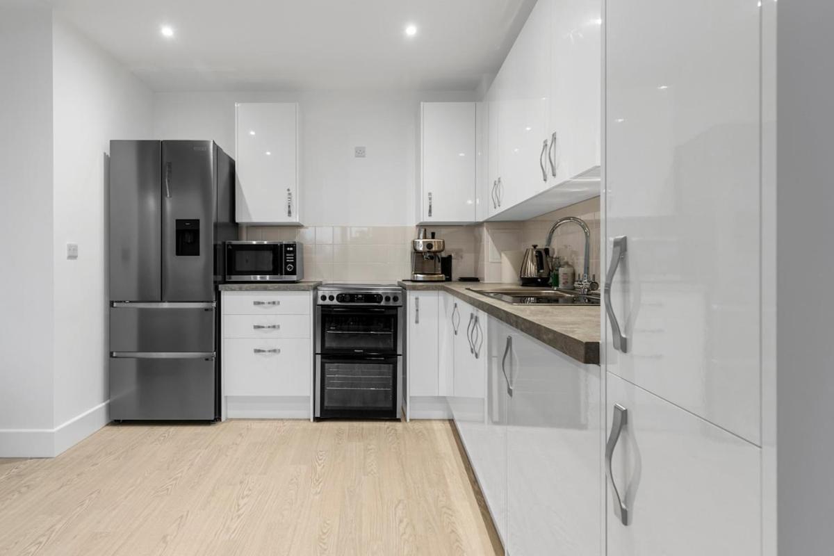 Modern Flat In Heart Of Apartment