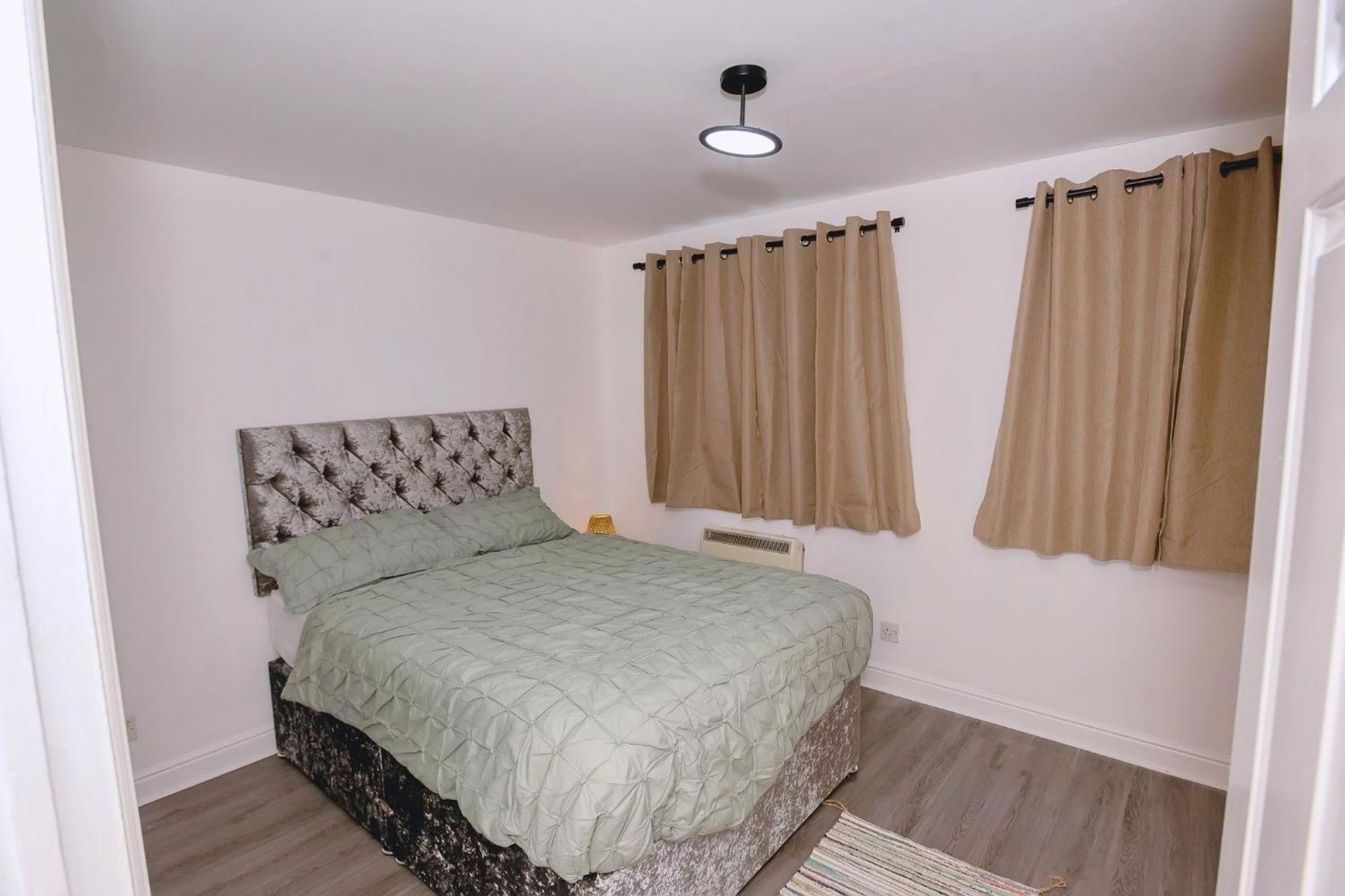 Apartment Bright London
