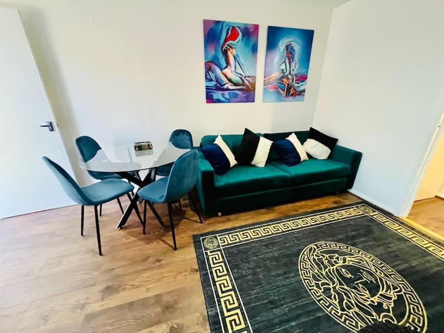 Apartment Luxury Snug In Wembley Park! *