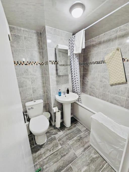 Apartment Luxury Snug In Wembley Park! *