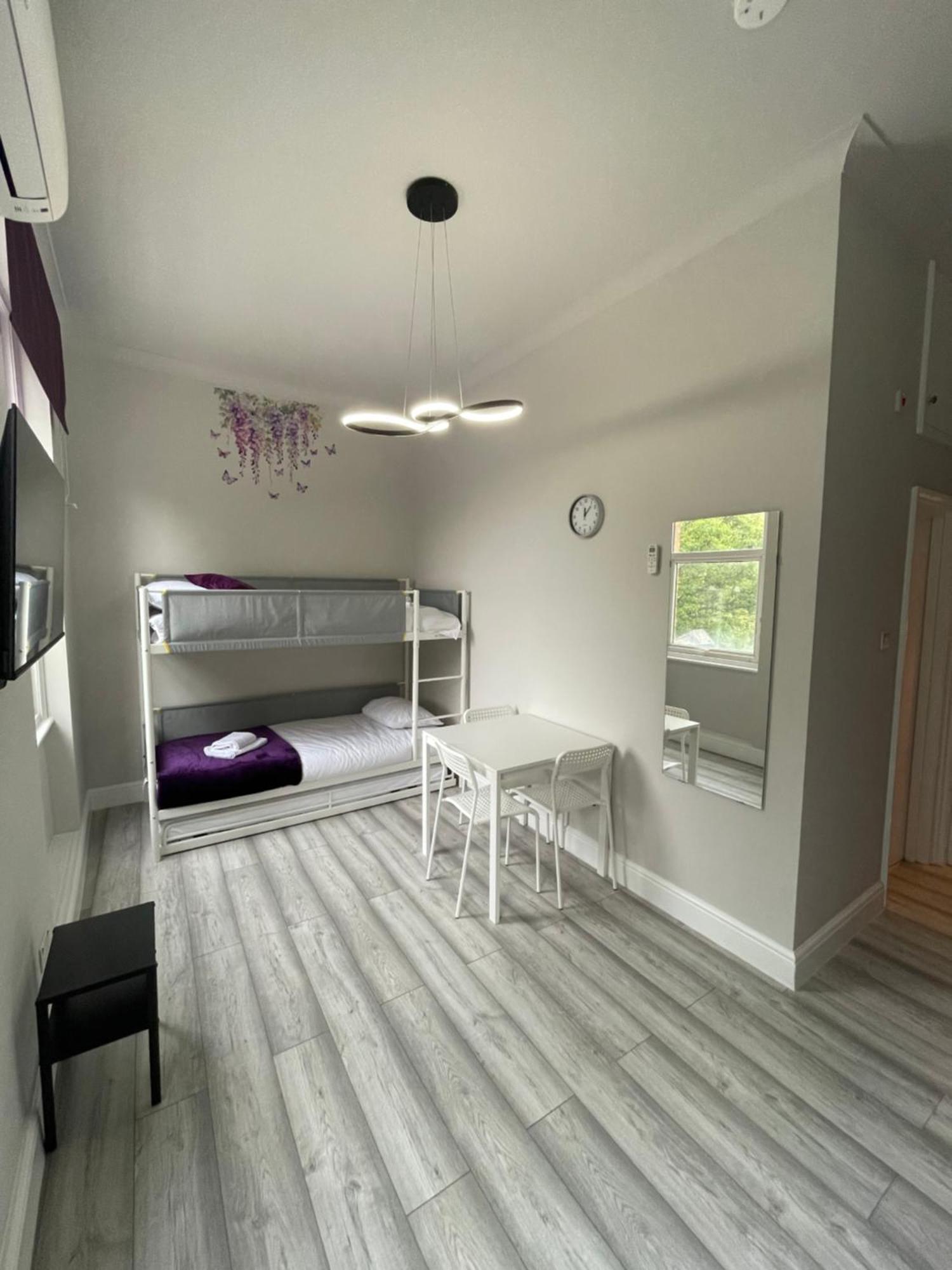 Aparthotel Westminster 5*