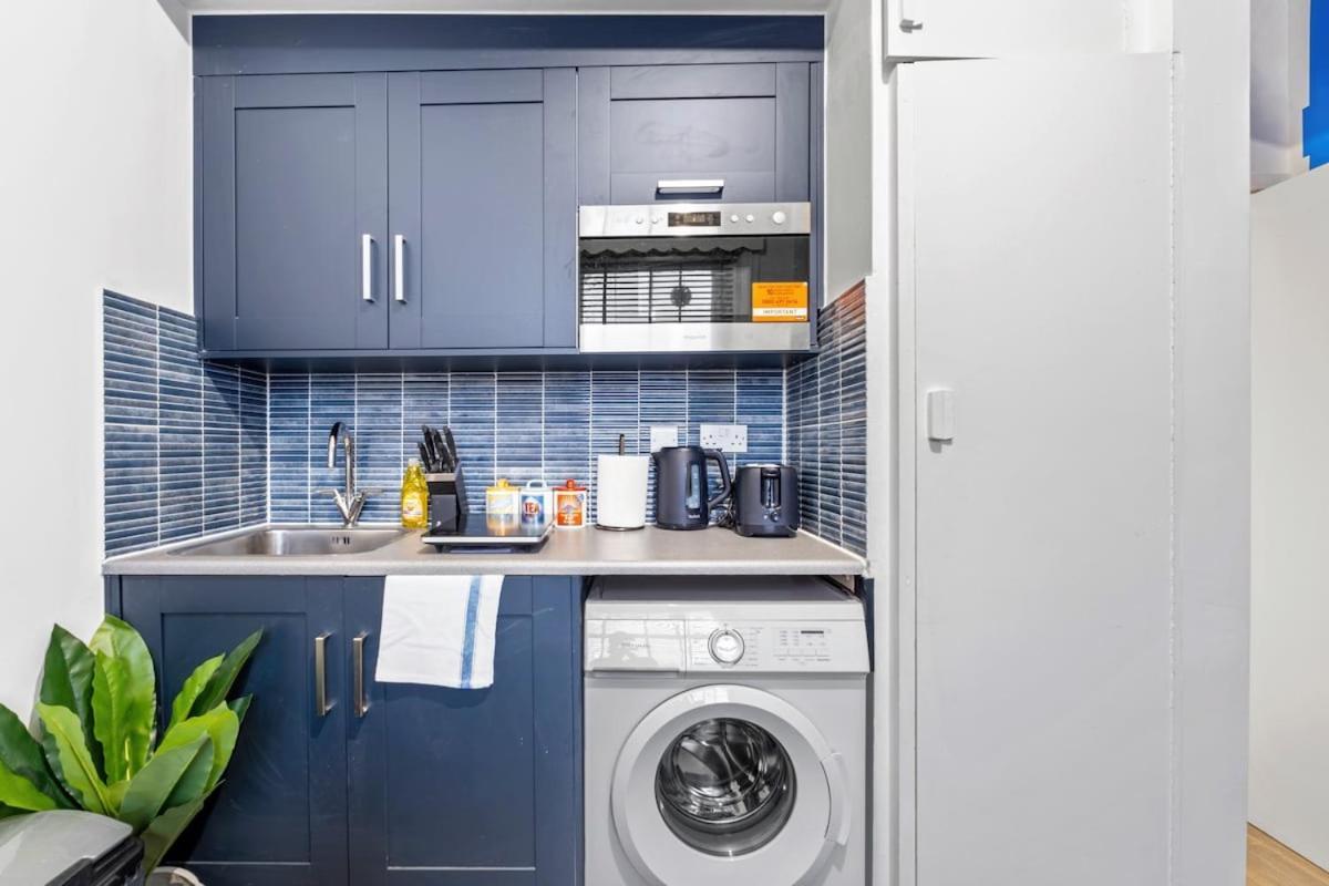 1 Bed Gem Next Hyde Park In Location *